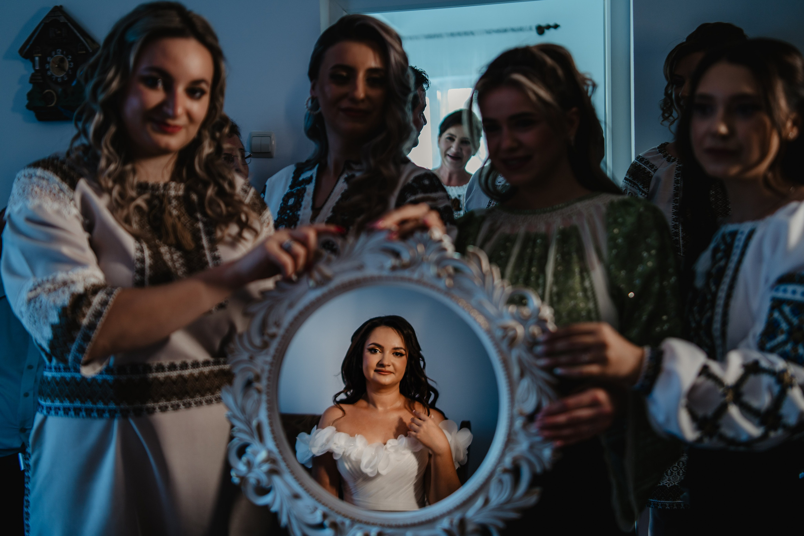 Sorin & Bianca. Foto-Video Nunta Iasi, Suceava, Bucuresti / Disponibilitate 2025 — 2026 — 2027