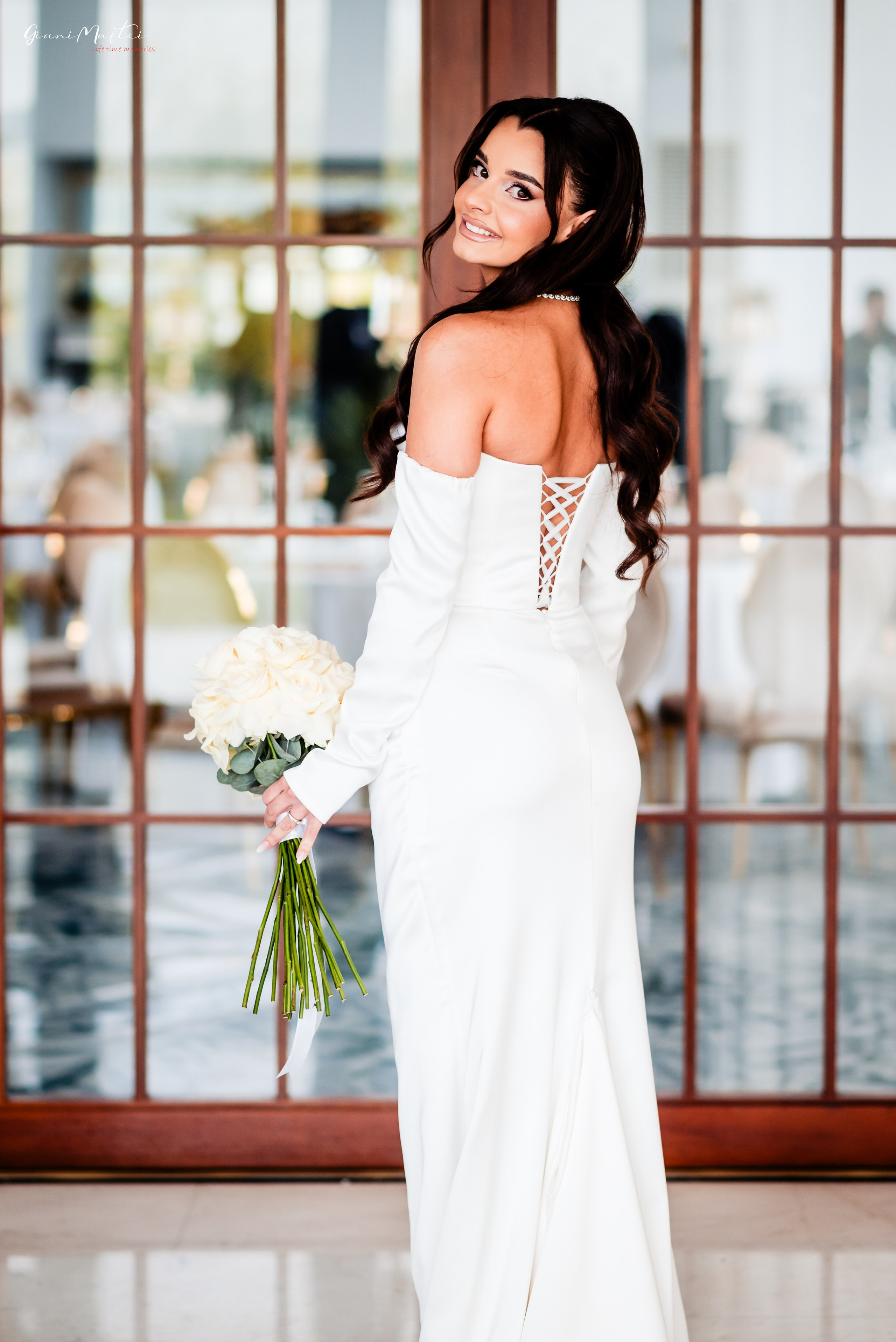 Iulia & Razvan. Giani Maftei