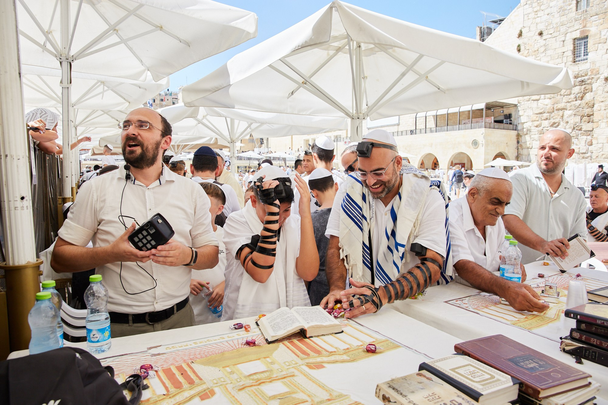 Бар-мицва на Котеле. Портретный и репортажный фотограф в Израиле Рома Бирман