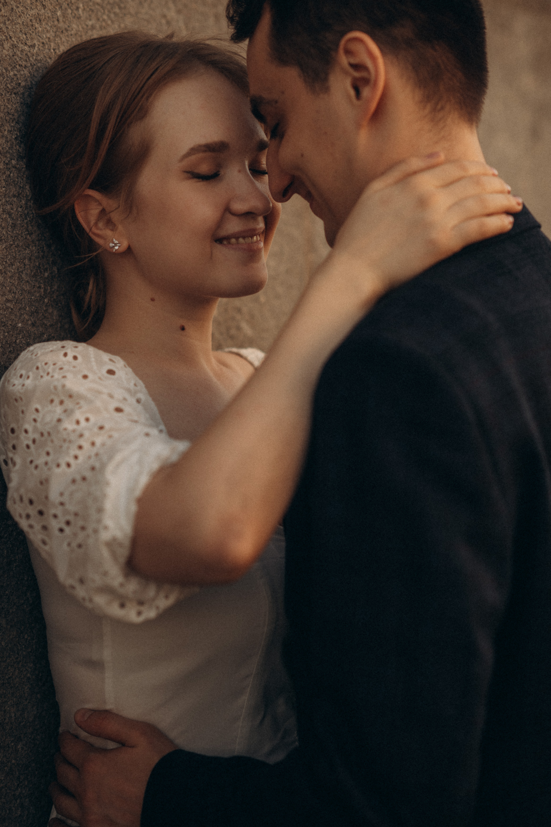 Elopement wedding photography in Ireland. Wedding & Family photographer in County Donegal and Dublin, Ireland