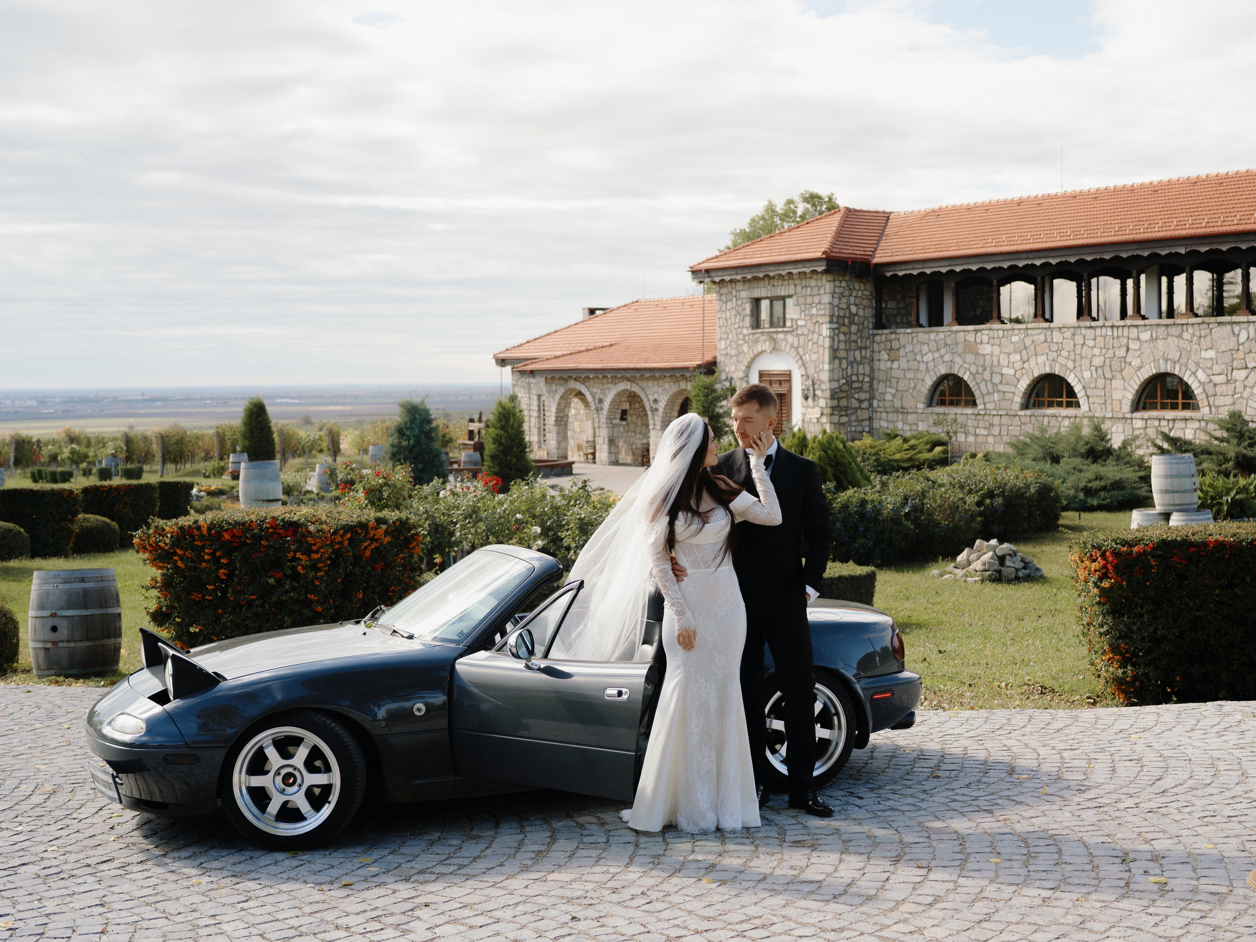 Cristina & Bogdan. STORYCATCHERS