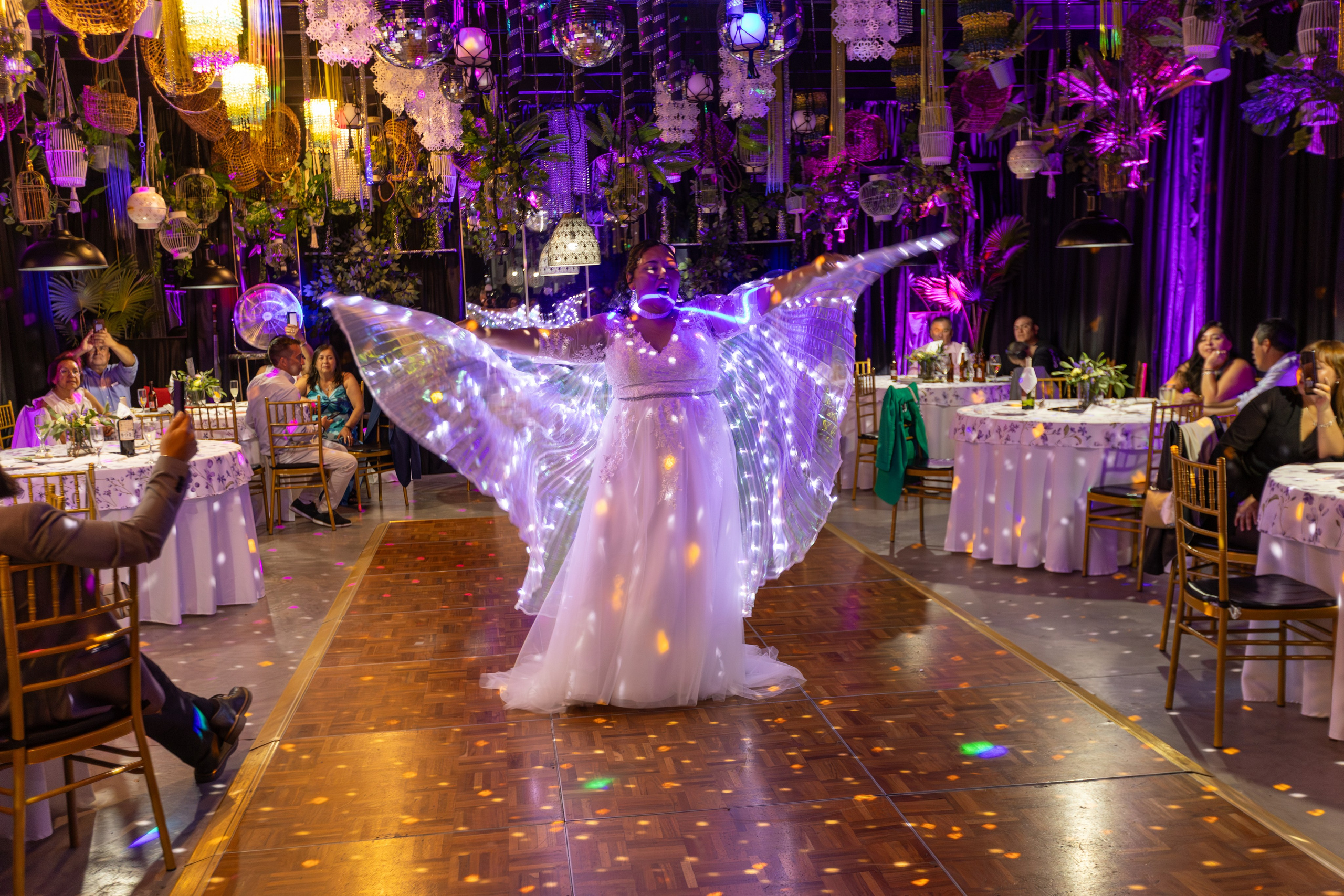 Pamela y Luis. Dinka & Emilio - El arte de preservar lo que no se repite