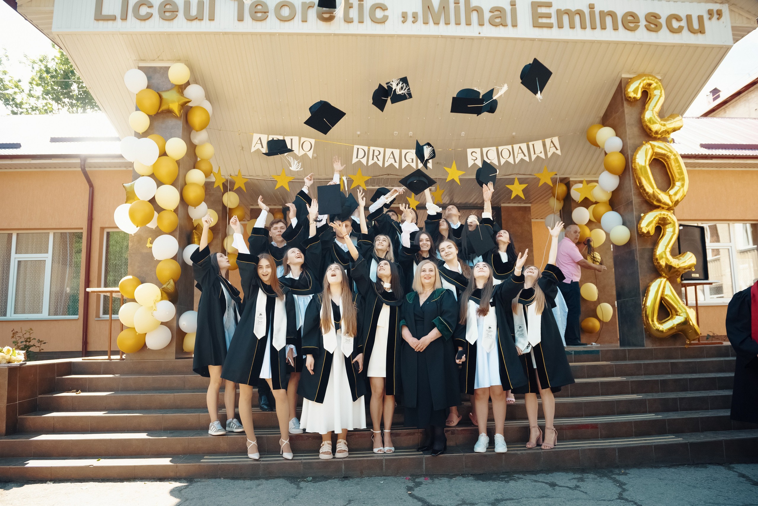 Vipusknoi. Zauglom — креативная продакшн-компания полного цикла