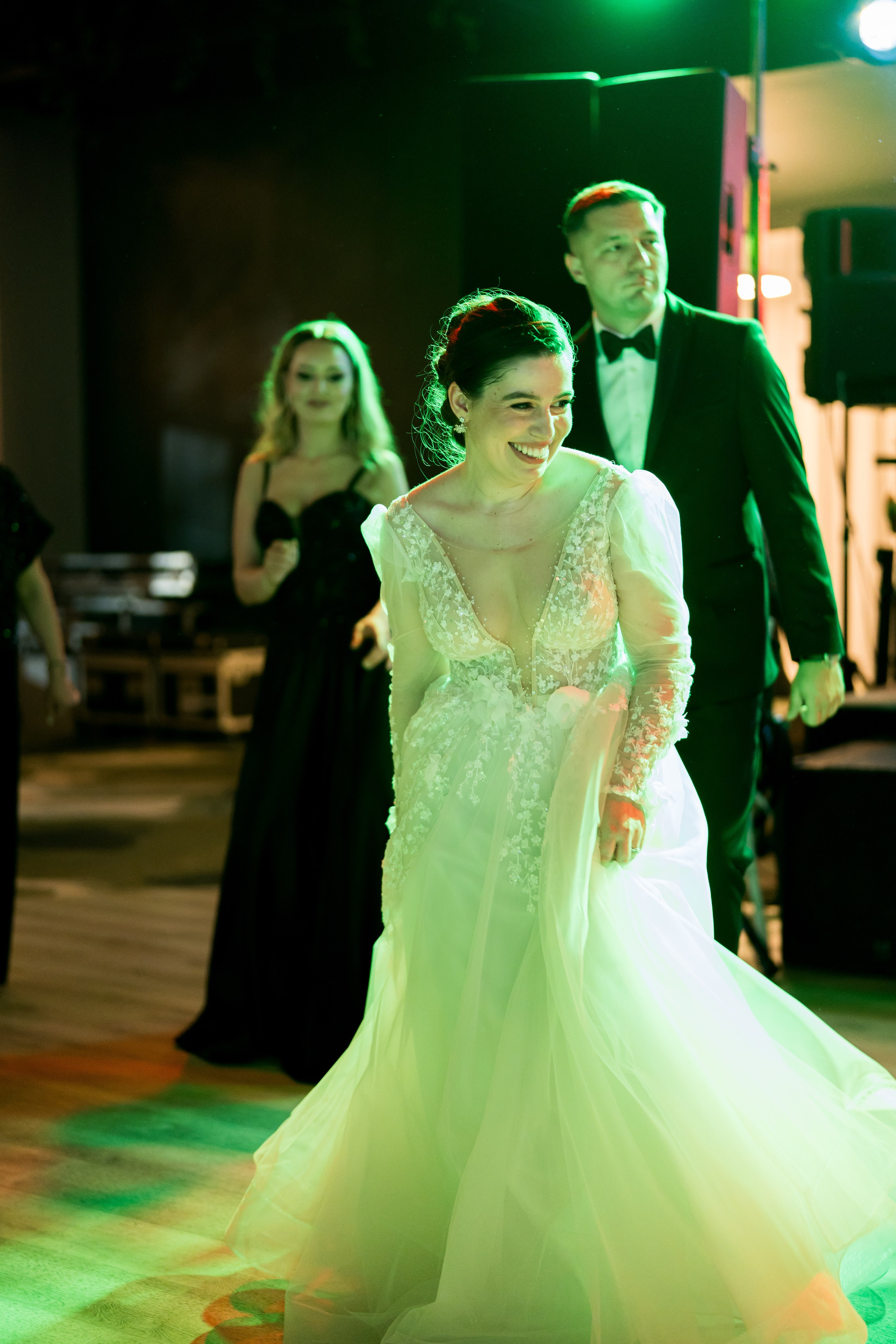 PARTY. Gabriel Florea — Fotograf nuntă București