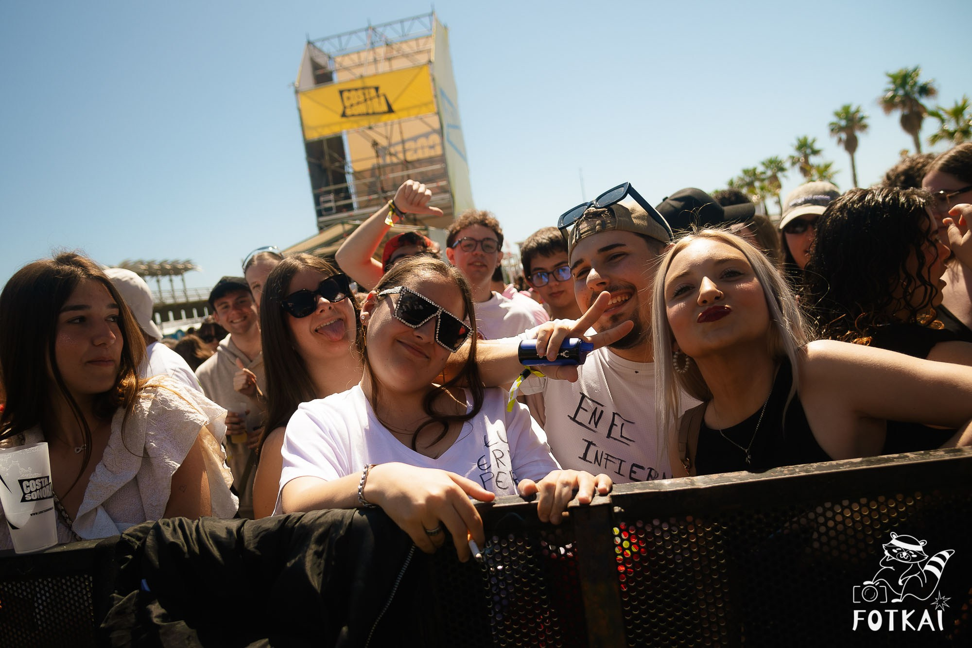 Costa Sonora 2026 Alicante Day 1 Photos — Find Yourself, Friends and Festival Crowd | FOTKAI