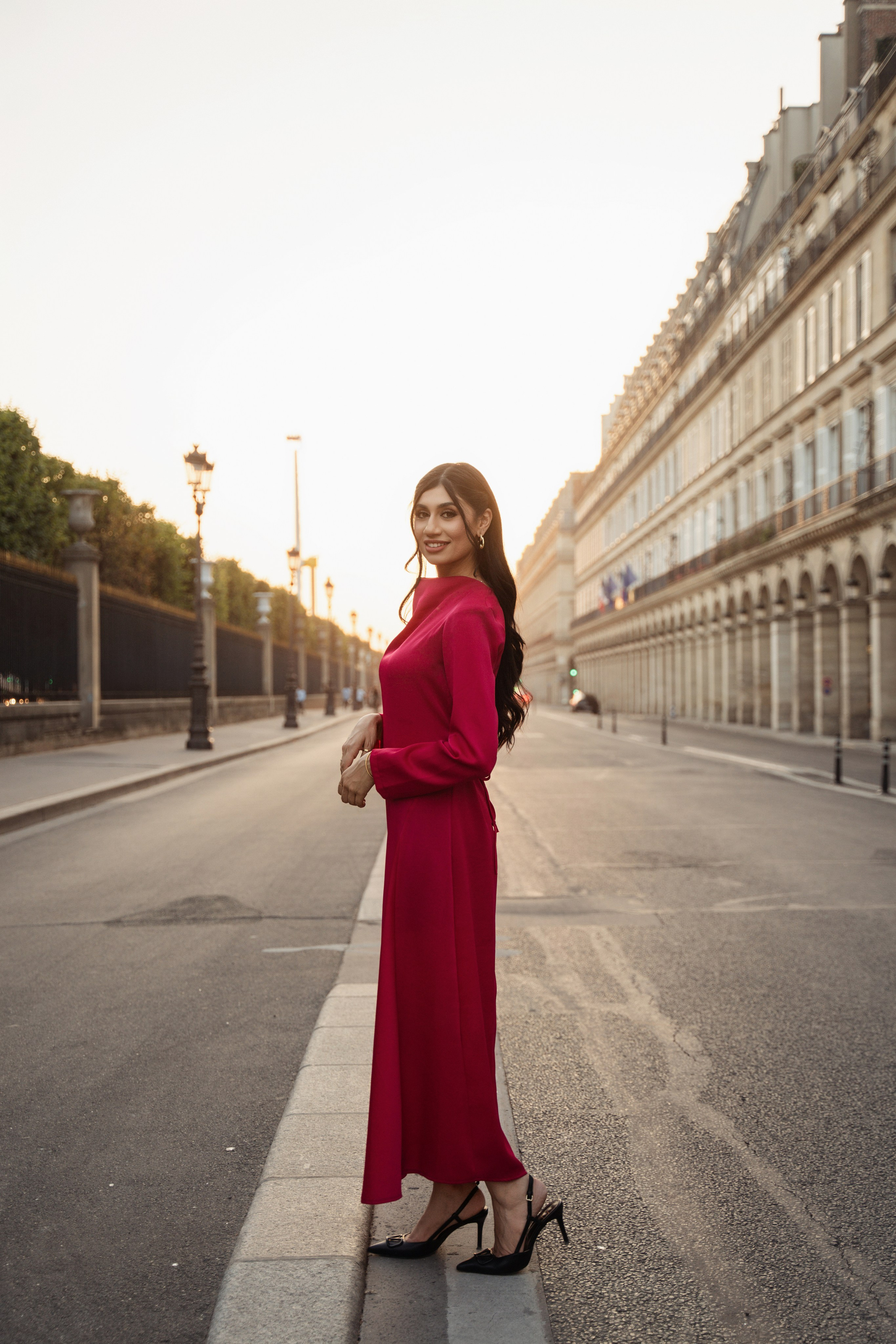 Naila (4 hours). Photographer in Paris|Solo and groups, portraits & content, couples photo-shoot in Paris at the best locations