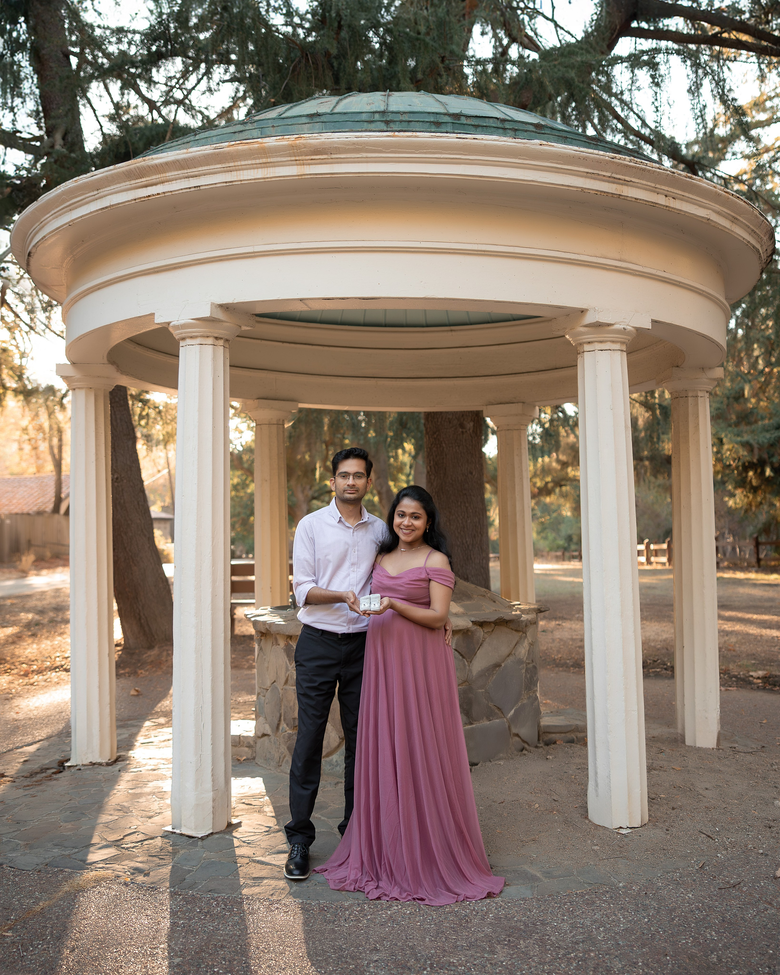 FAMILY & MATERNITY PHOTOGRAPHY. Couples & Families photographer in Bay Area, San Jose, California