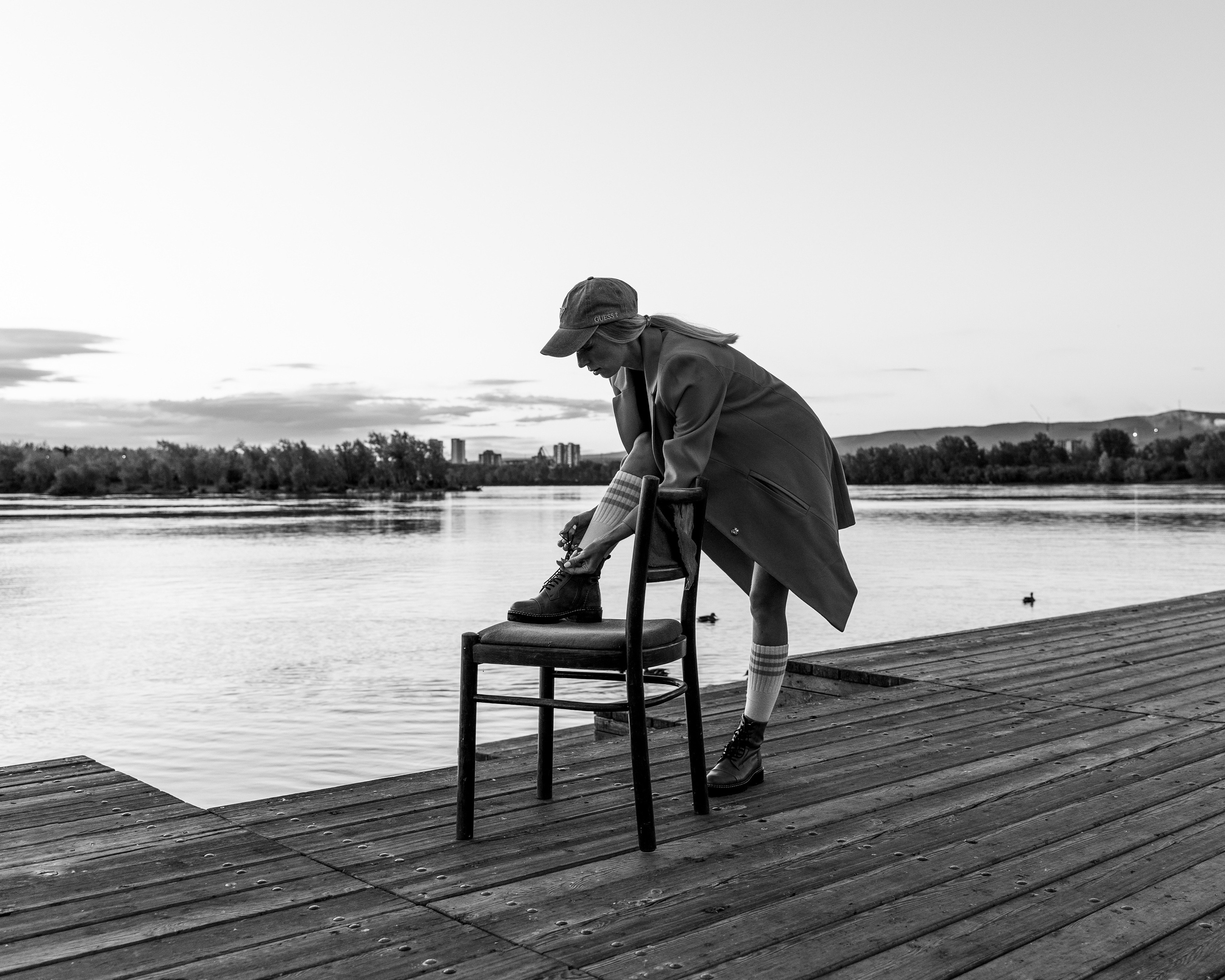 Рассвет. Стул. Фотограф в Барселоне Жанна Захарченко