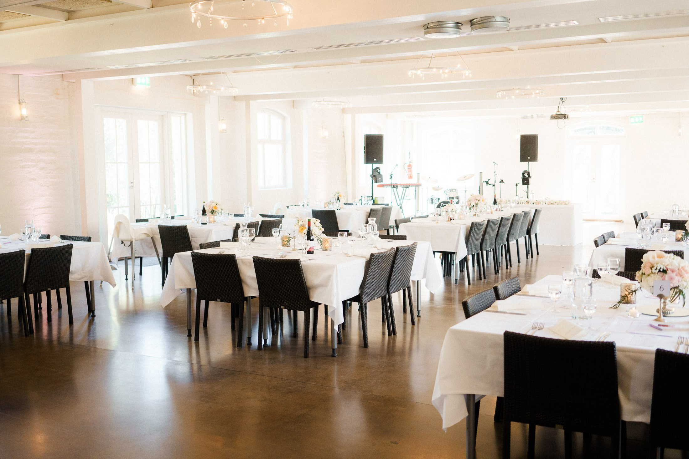 L&J, Pyhän Laurin kirkko/wanha Bäckby