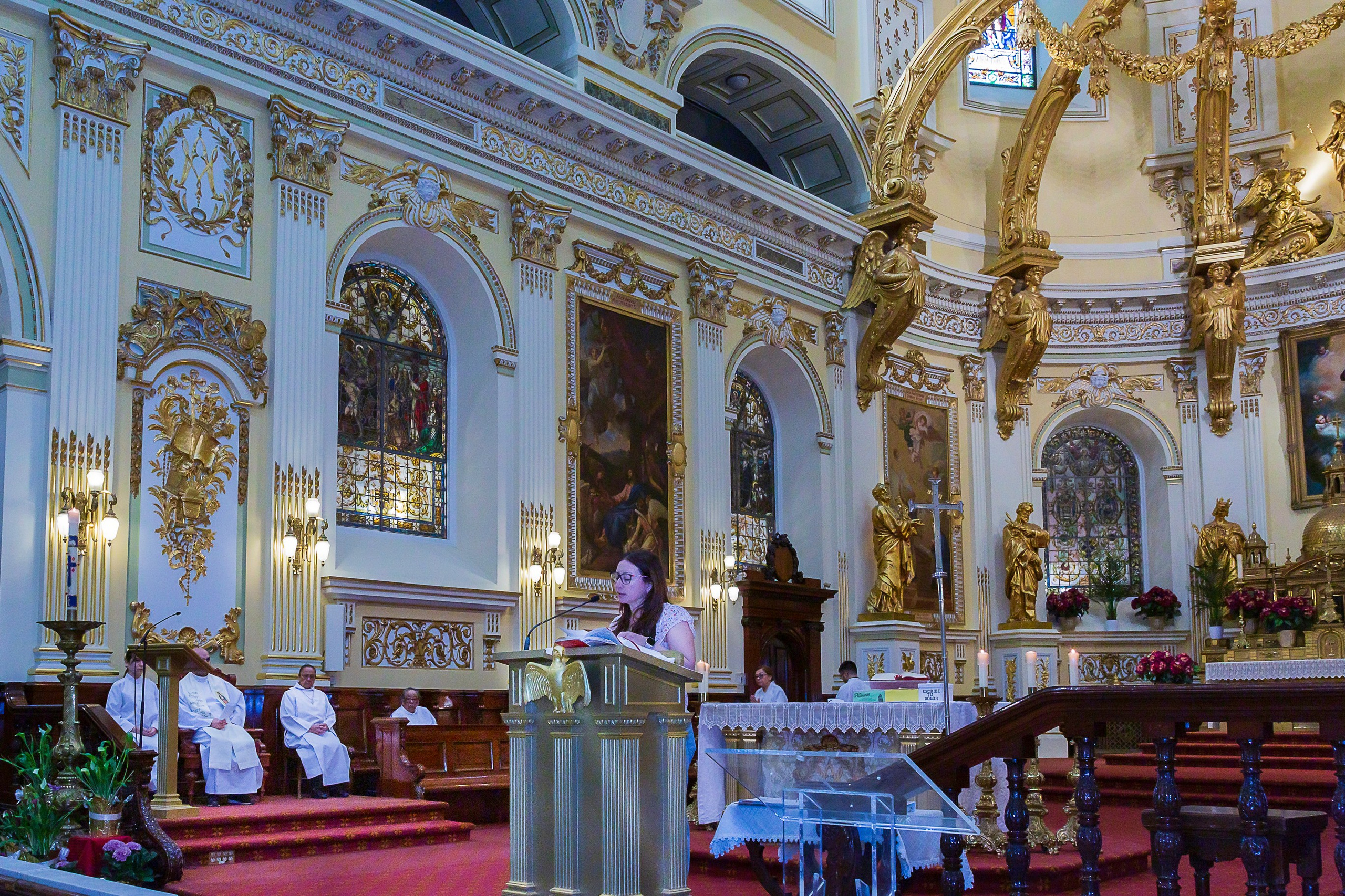 Sainte Anne de Beaupre et Quebec. Studioplaza8