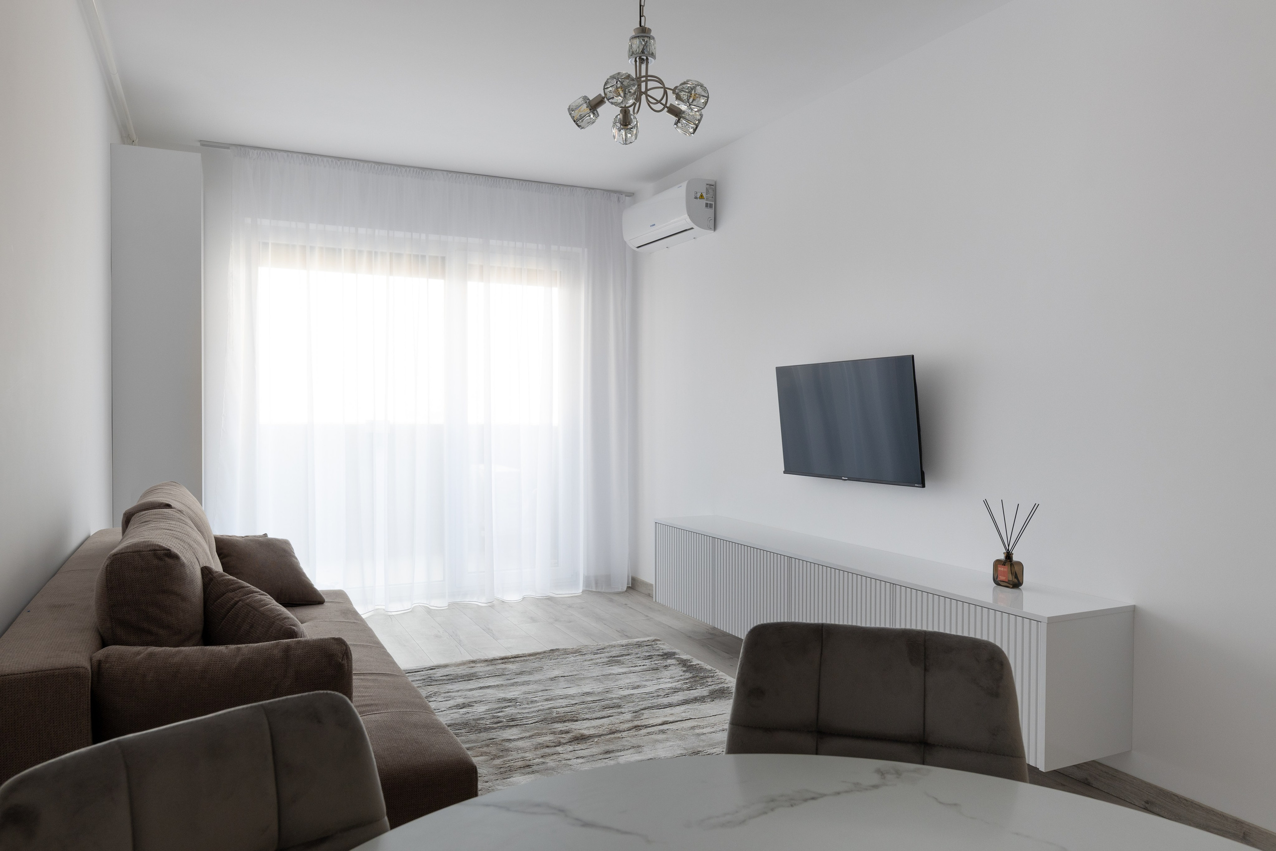 INTERIOR - REALESTATE. Samuel Ciobanu
