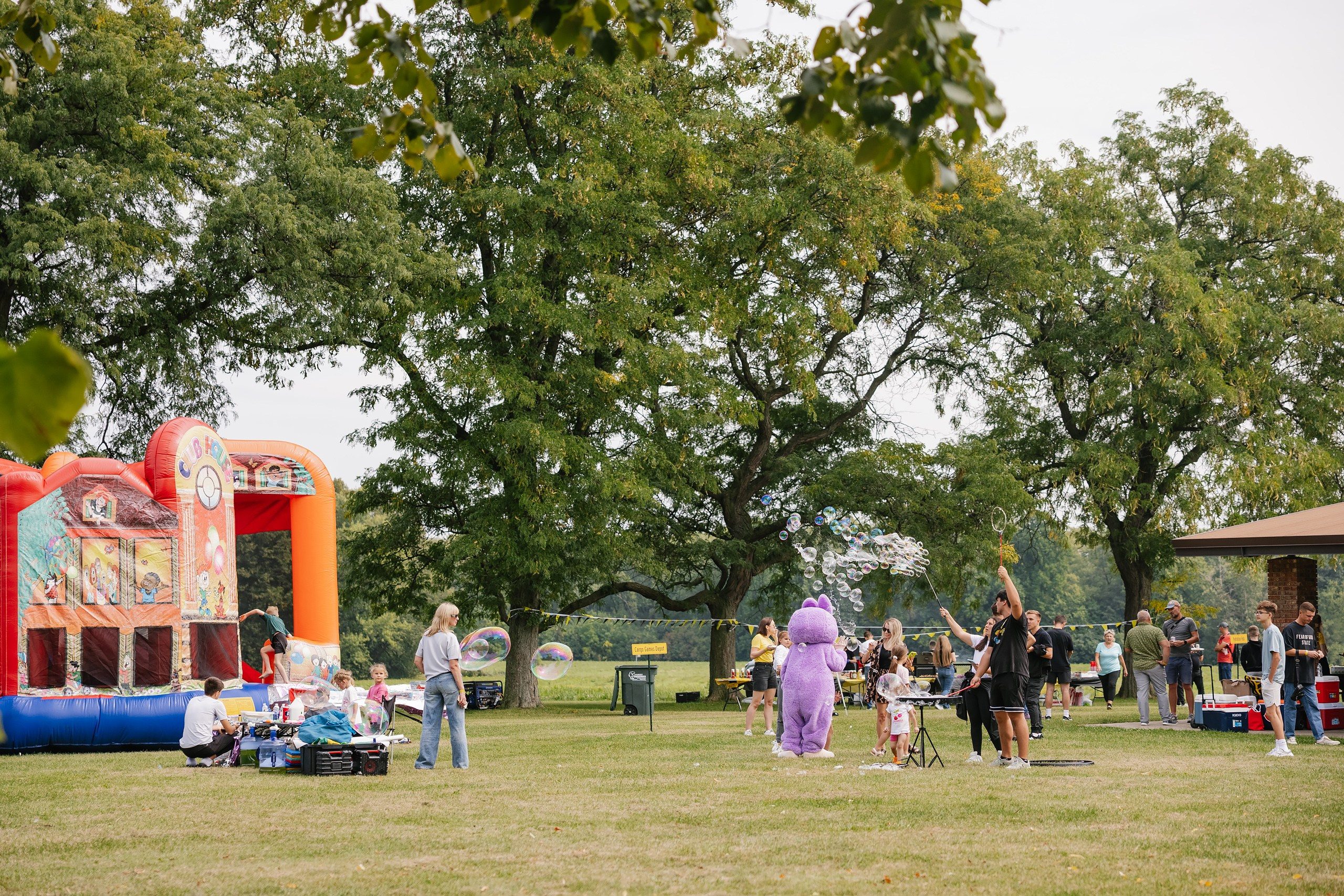 OCMC 09.13.2025. Wedding family event photographer in Chicago Nick Yushevich
