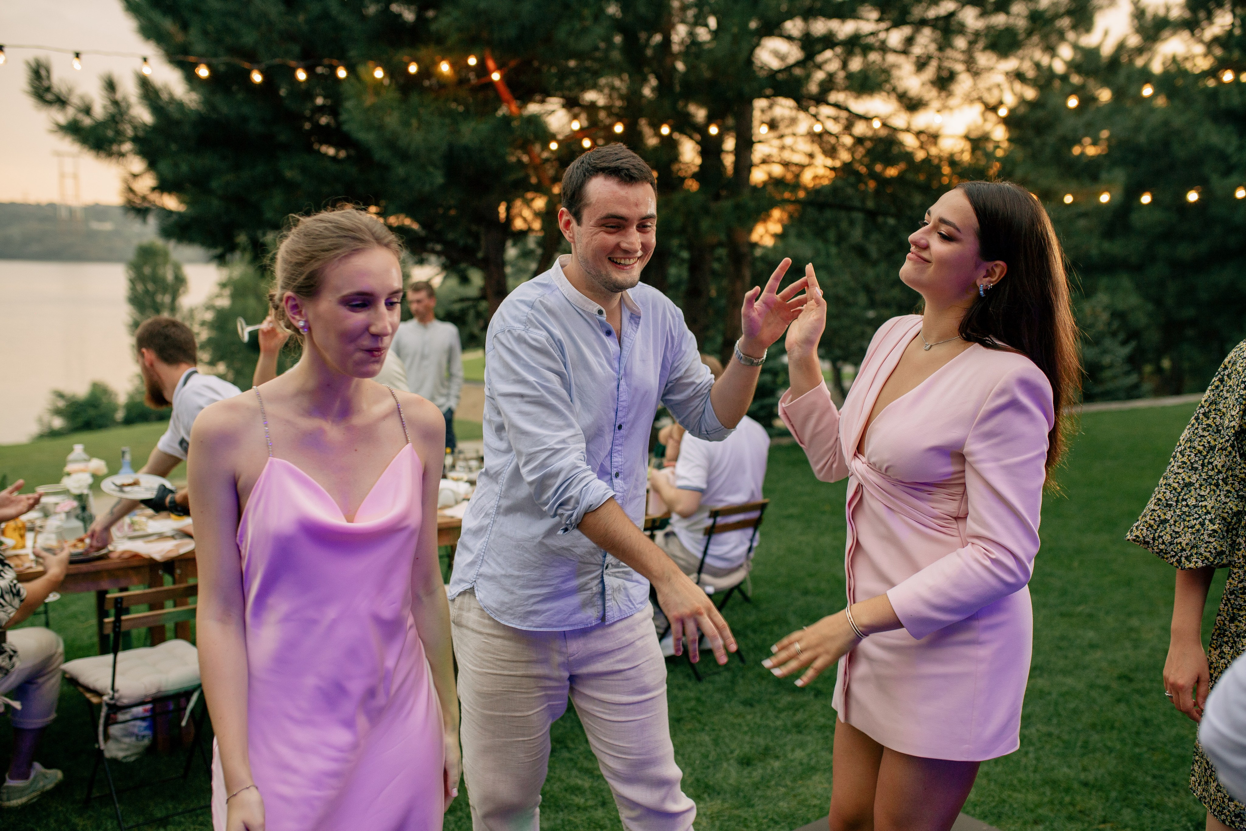 Reportage Wedding. Wedding photographer and videographer Europe