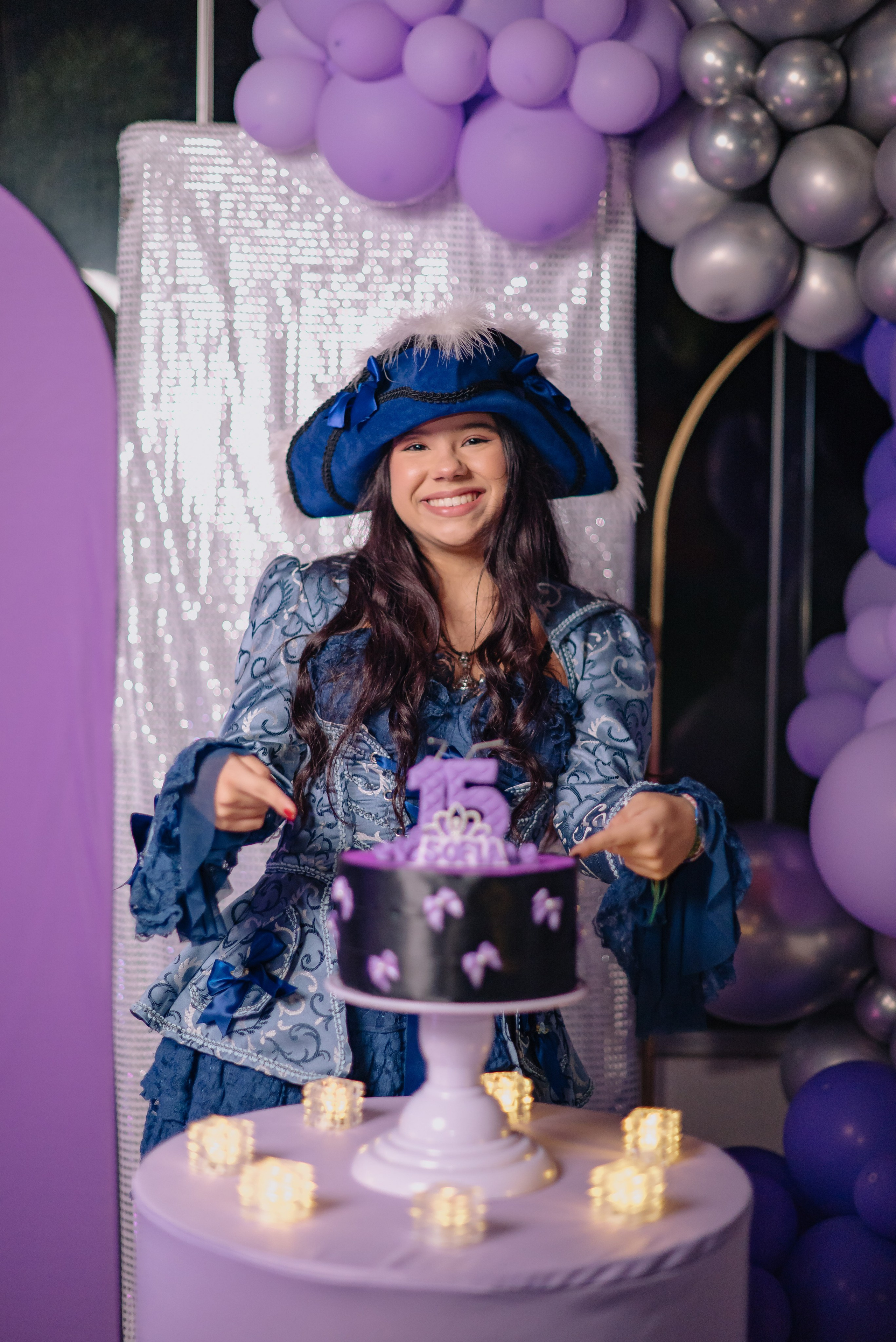 Sofia 15 anos. Wedding photographer Ana Koshi
