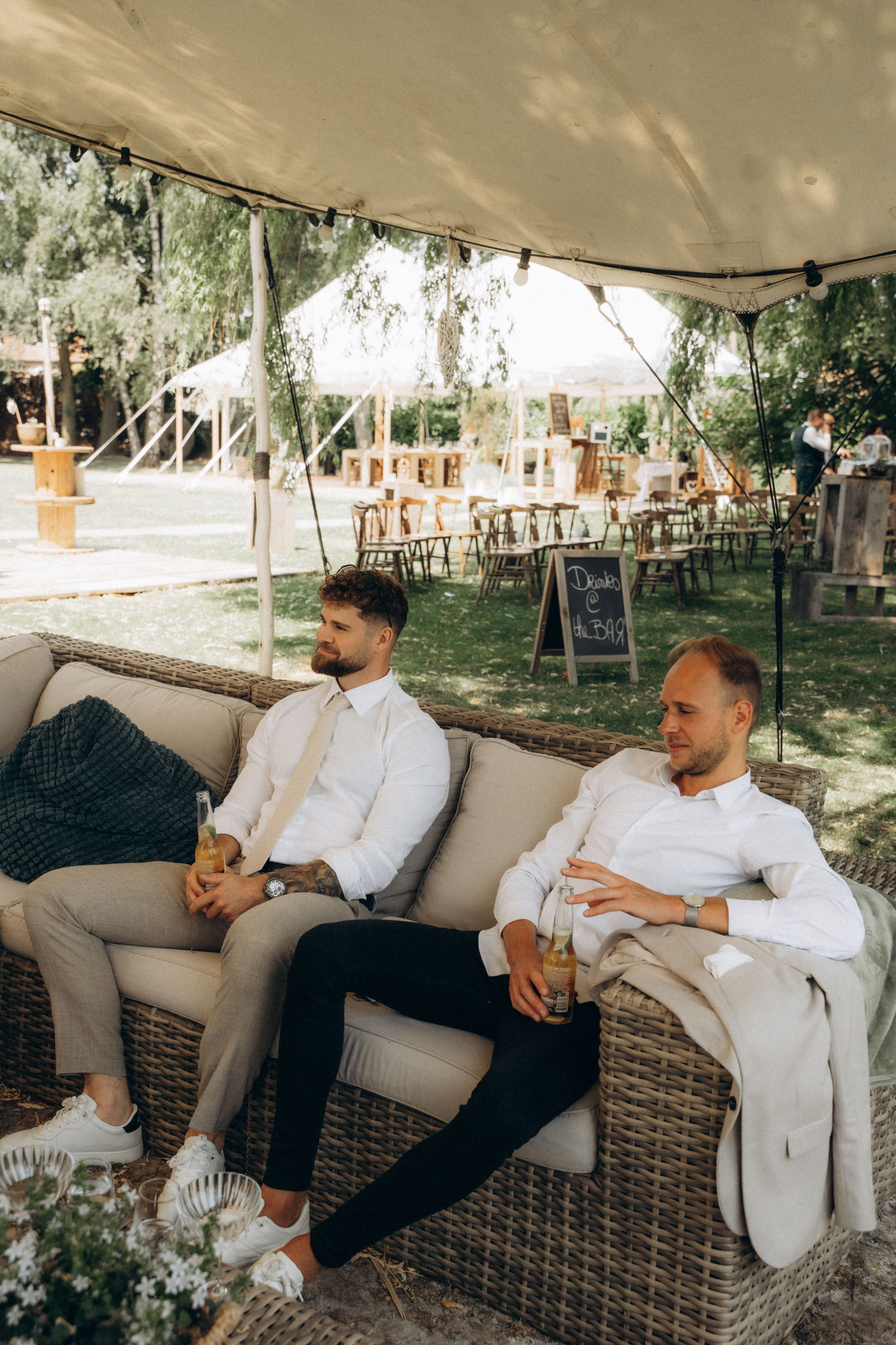 Wedding in Belgie. Little Birdie – Jouw familie- en huwelijksfotograaf in België en daarbuiten