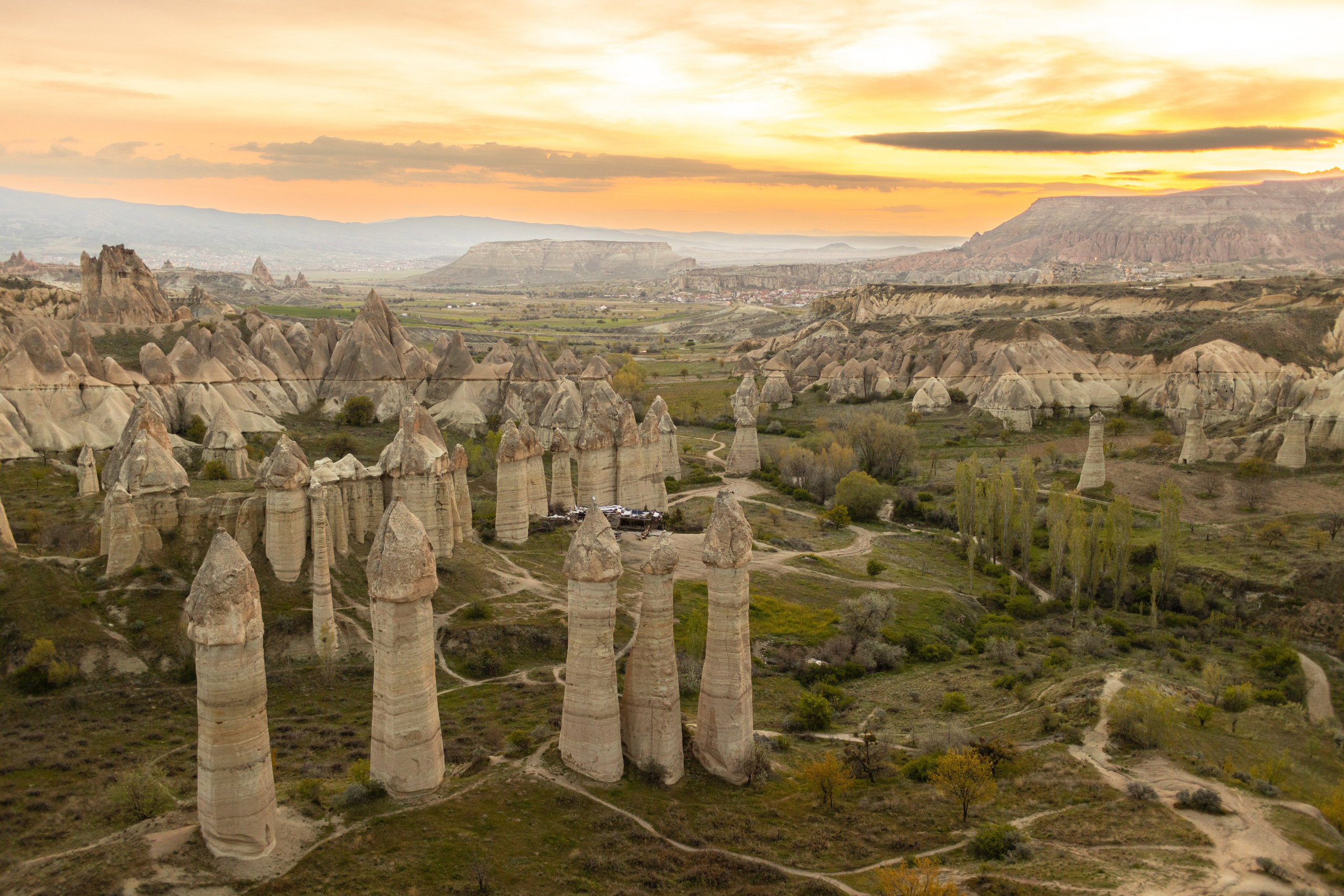 Ваш помощник в Каппадокии: Индивидуальные экскурсии, маршруты, полеты на воздушном шаре и другие активности