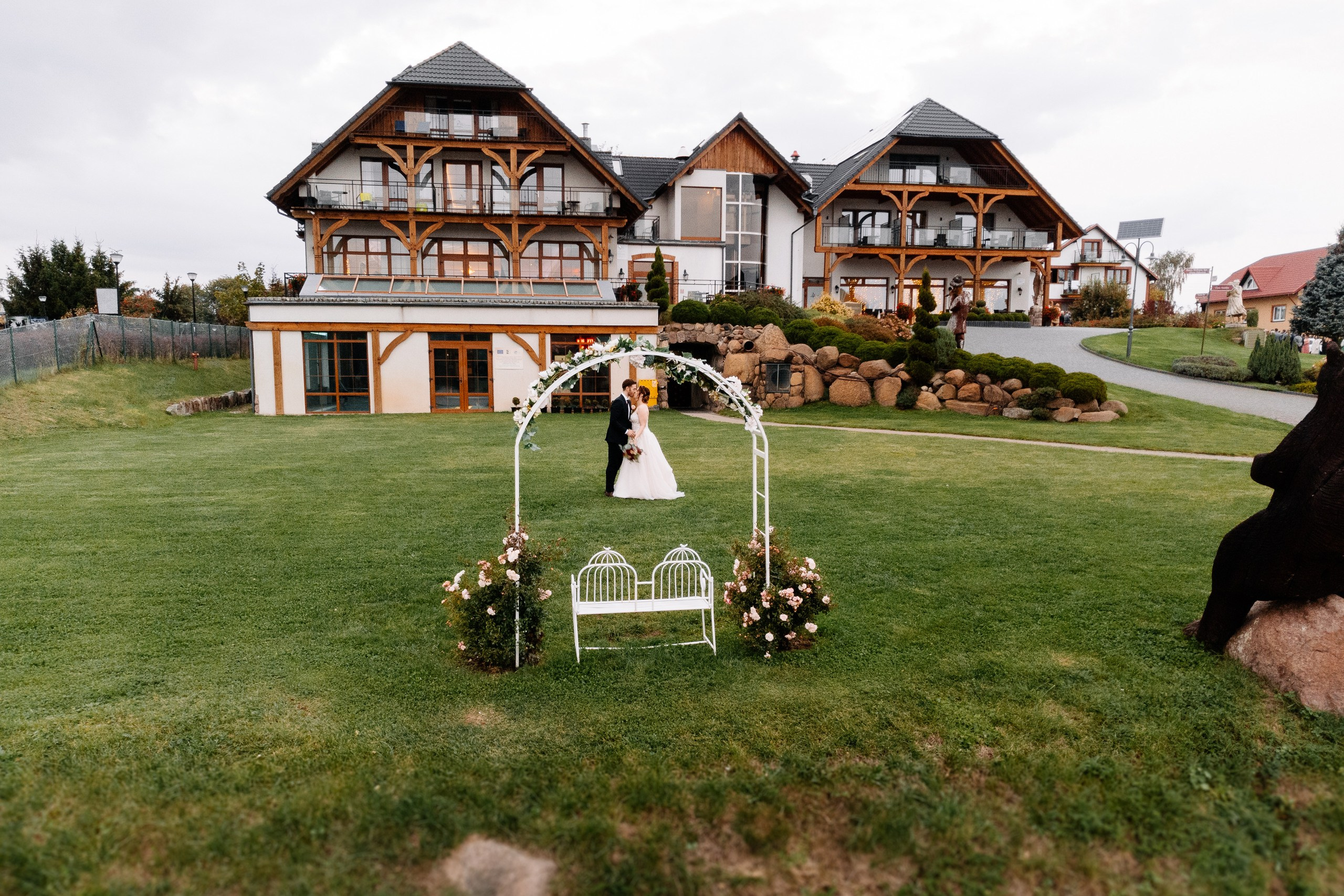 PLENER ŚLUBNY. Fotograf Ślubny Warszawa - Sesje Biznesowe Rodzinne Eventy