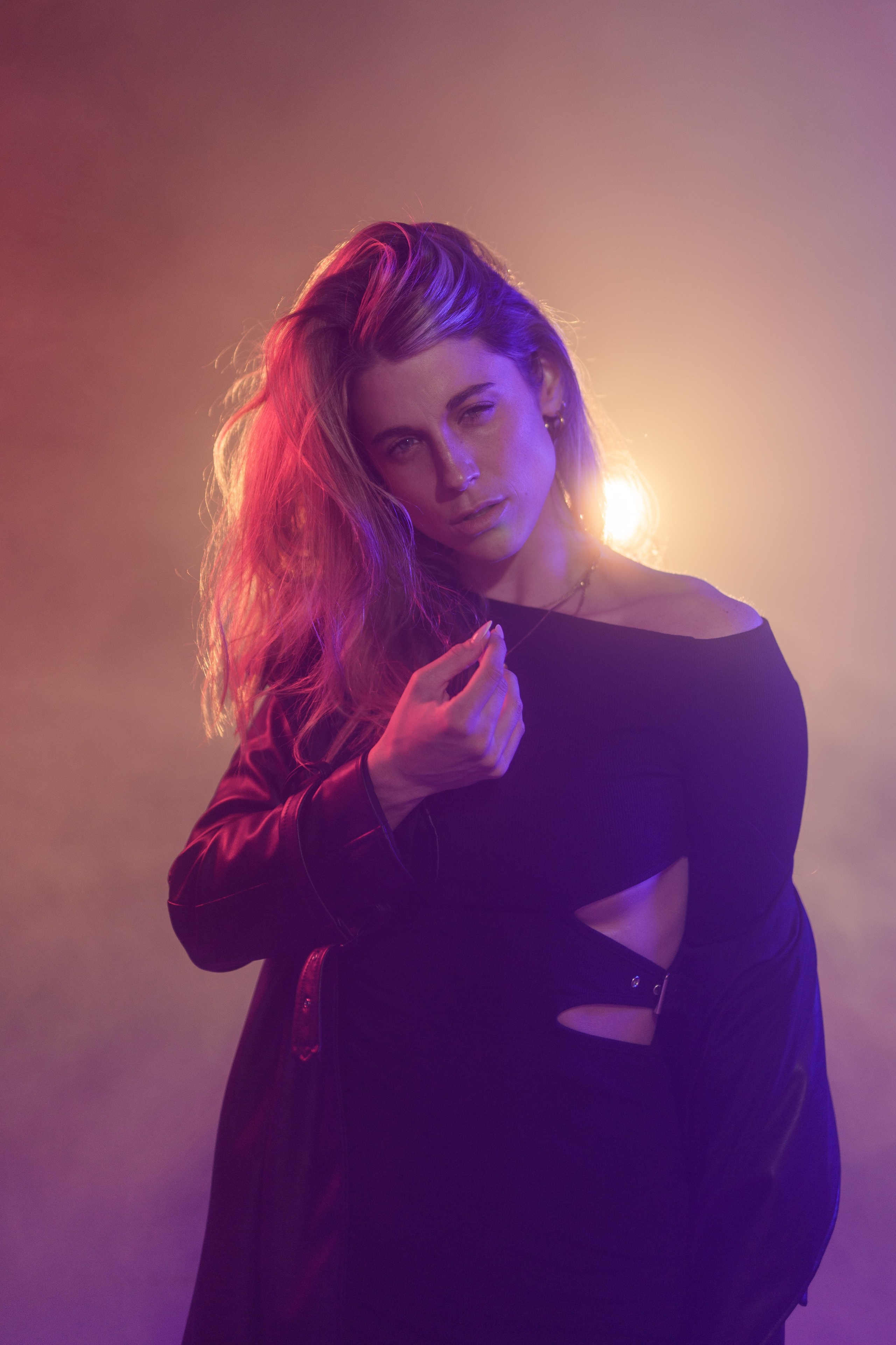 „Kölsch&Shoot“ in Cologne w/ Lisa (Set #5). URBANSTREETFILES.ART