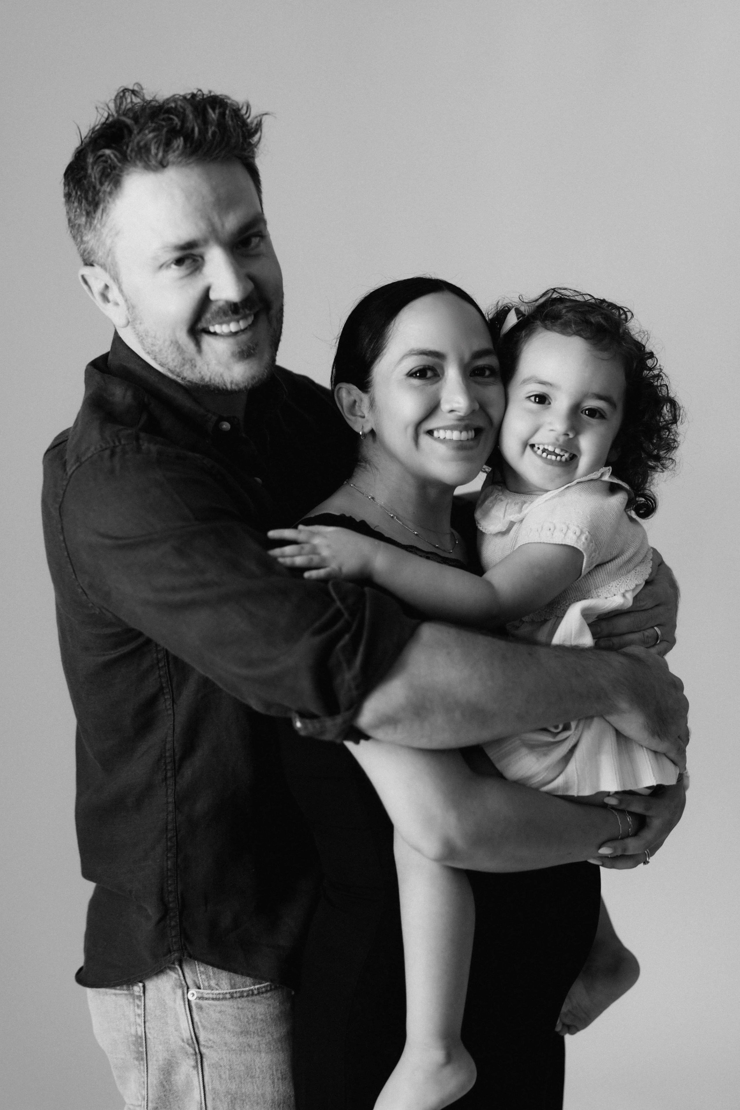 Pamela. Modern maternity photographer in Long Island New York