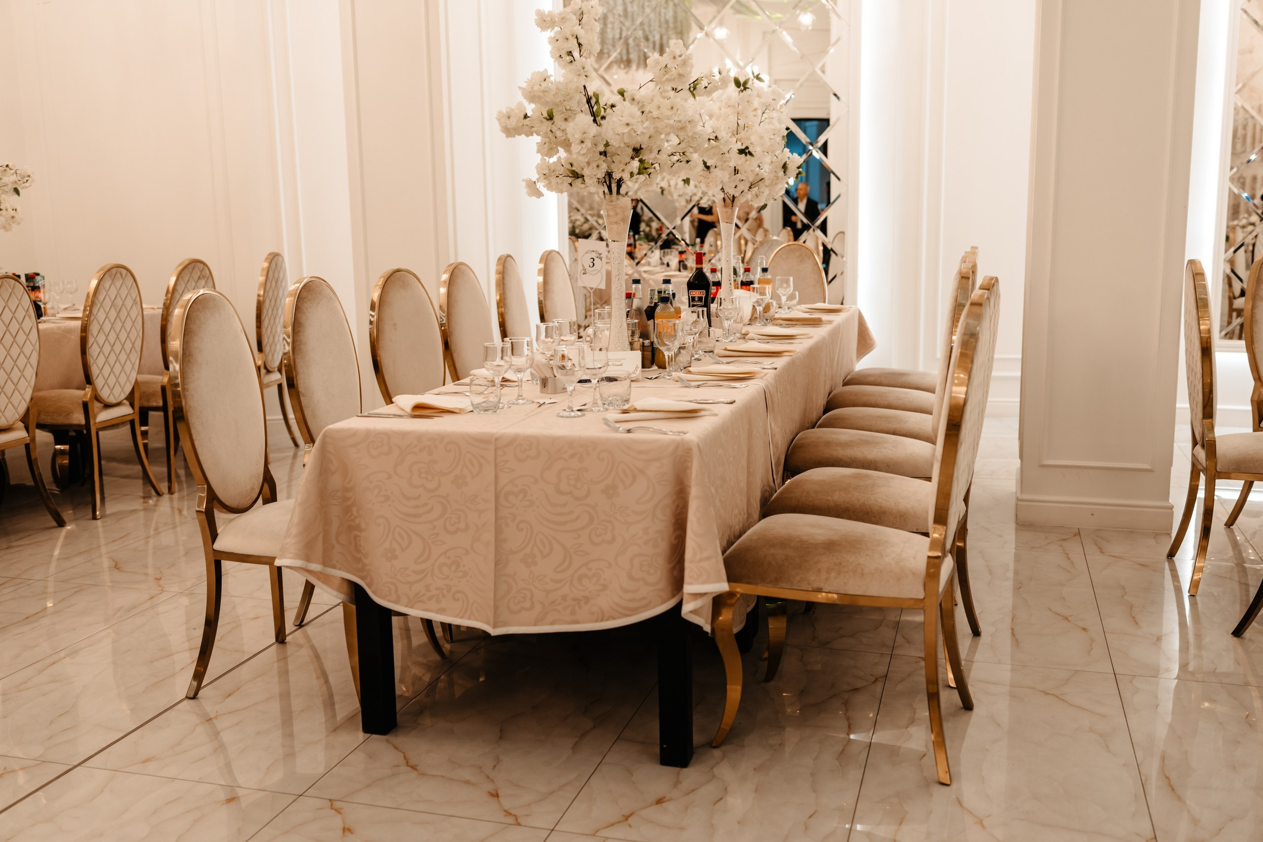 Camille & Alexandra 2024 – Poveste de nuntă cu eleganță și emoție | Fotograf Alin Chirilă