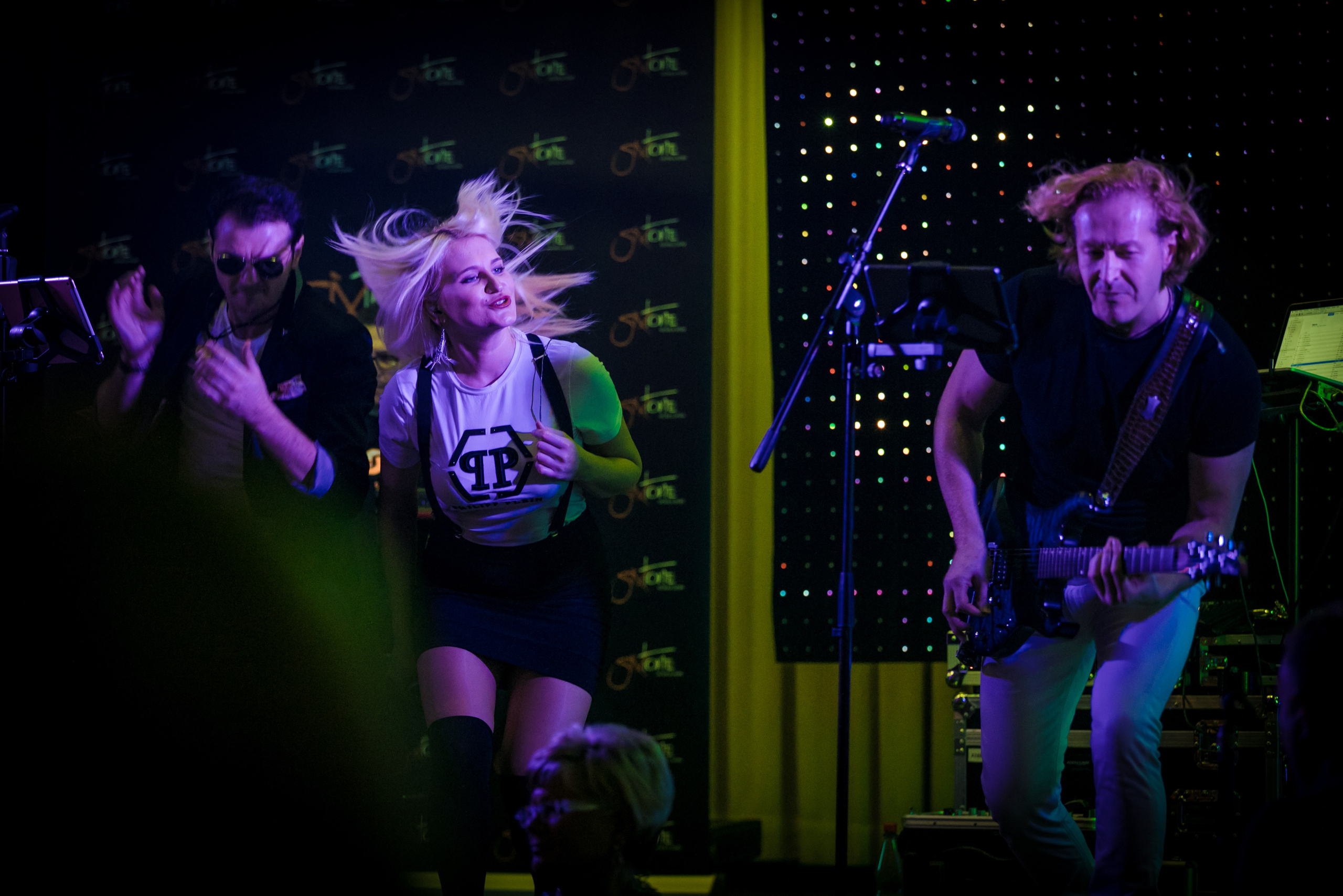 Musikerfotos. Photographer Sergej Nevelskij in Dortmund — Emotional wedding films and Fotos, real estate photography & custom photo books