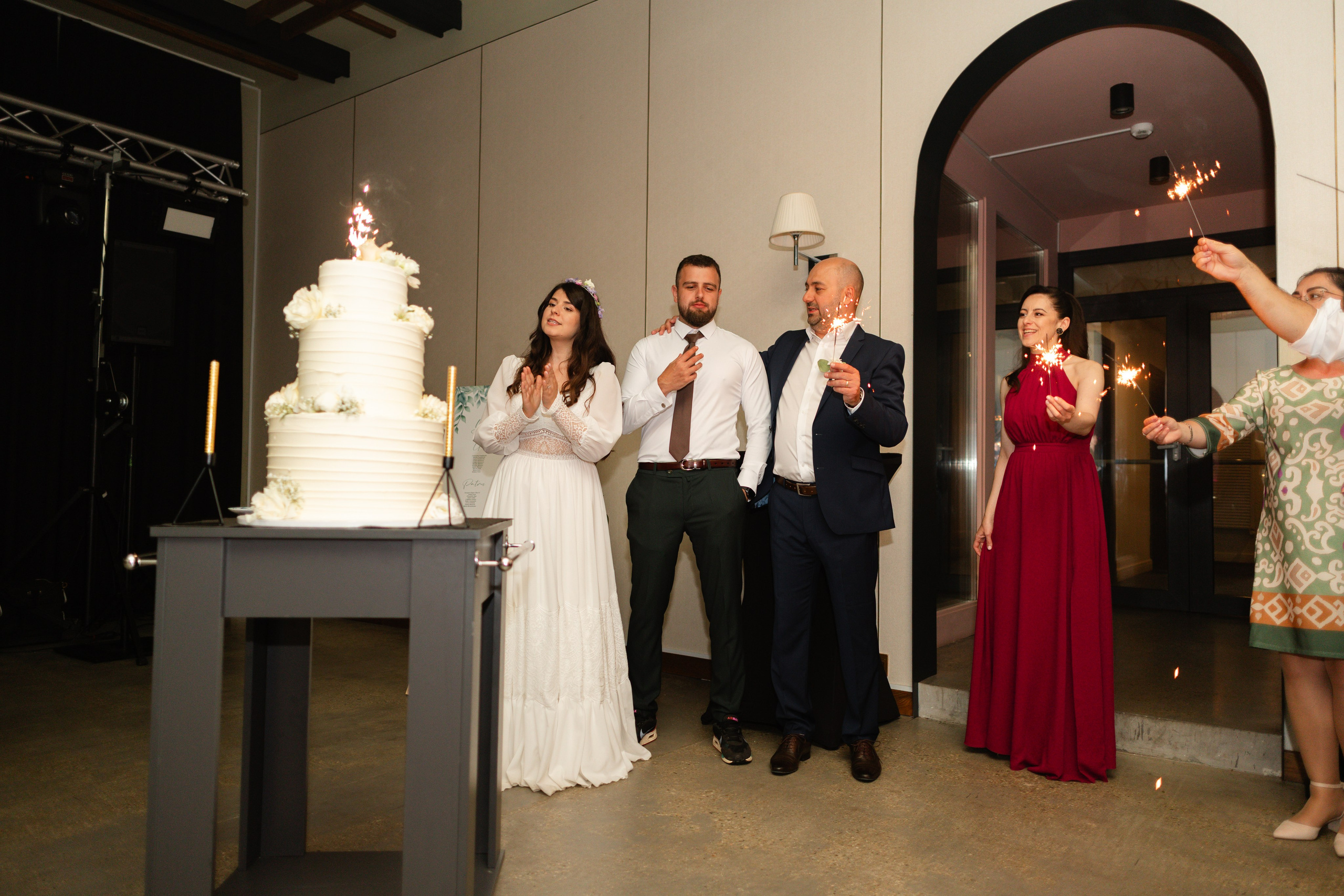 Flori & Cosmin. Main