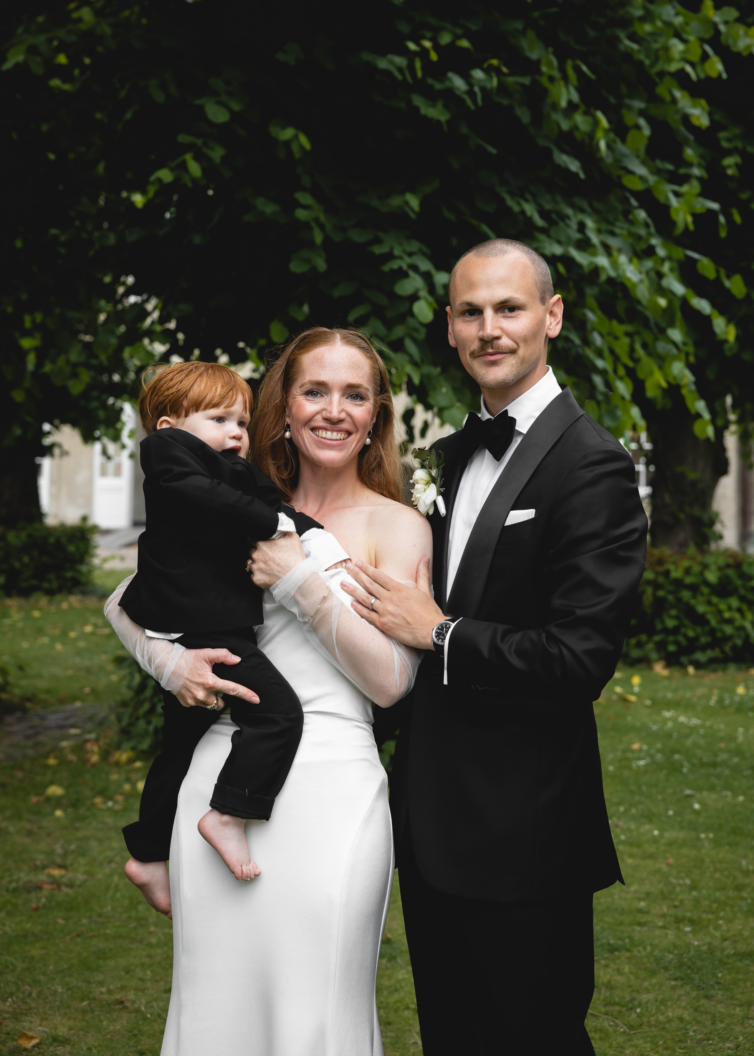 Sofia and Brandon. Professional wedding photographer in Copenhagen, Denmark — Julia Byron