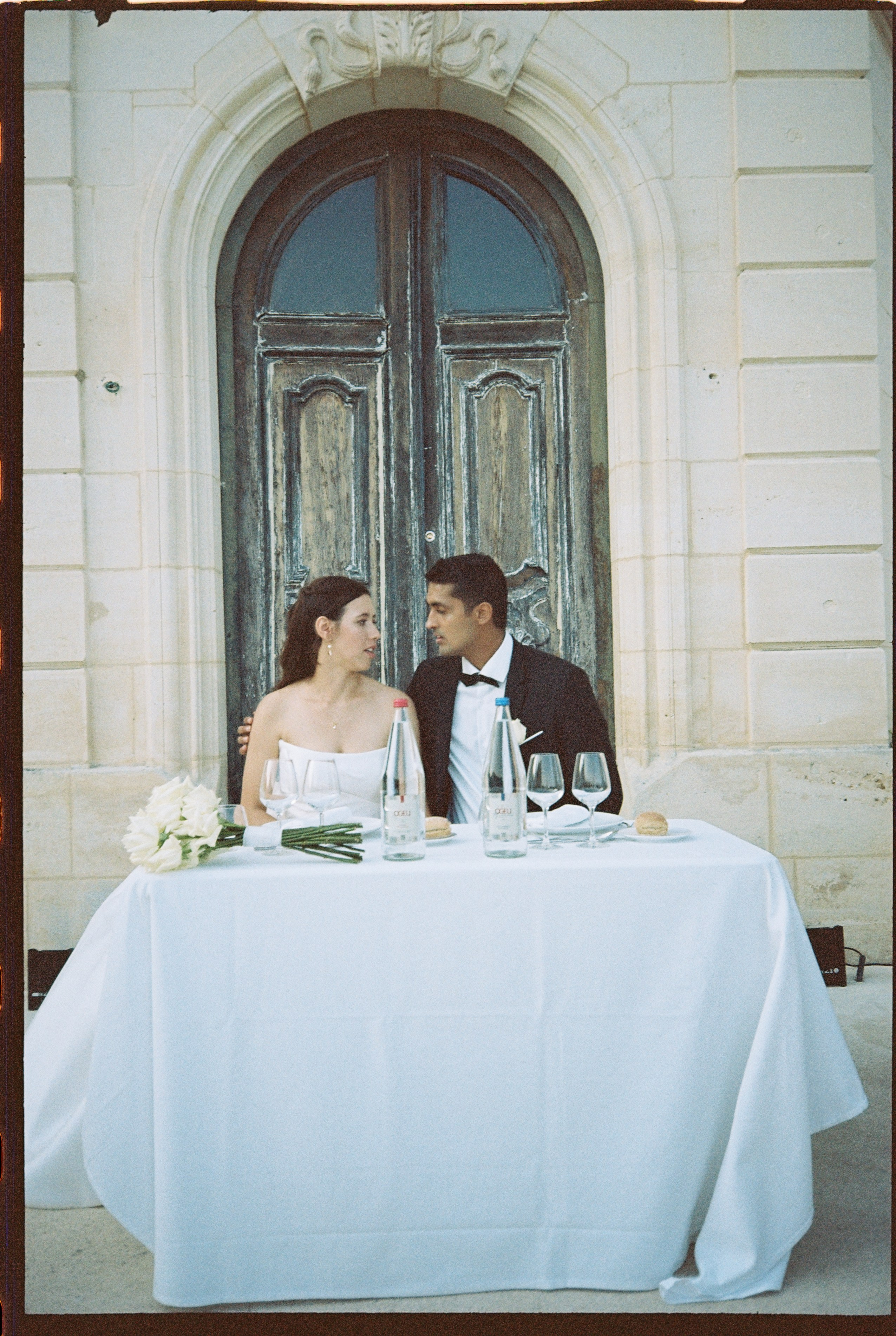 Wedding in a French Château | Destination Wedding Photography. Wedding photographer in Italy
