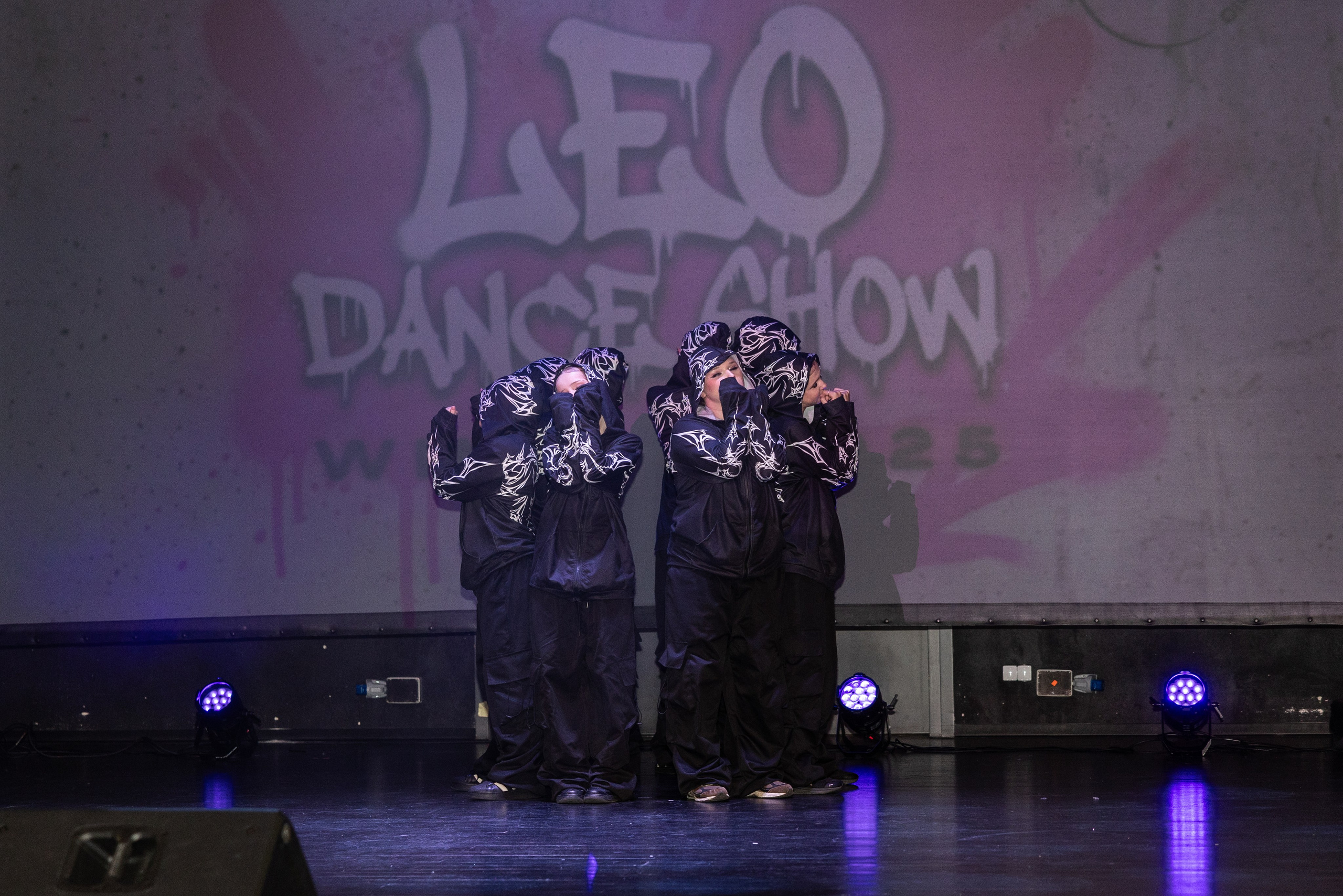 LEO DANCE SHOW WINTER 2025. Семейный и детский фотограф в Варшаве Мила Бобровская