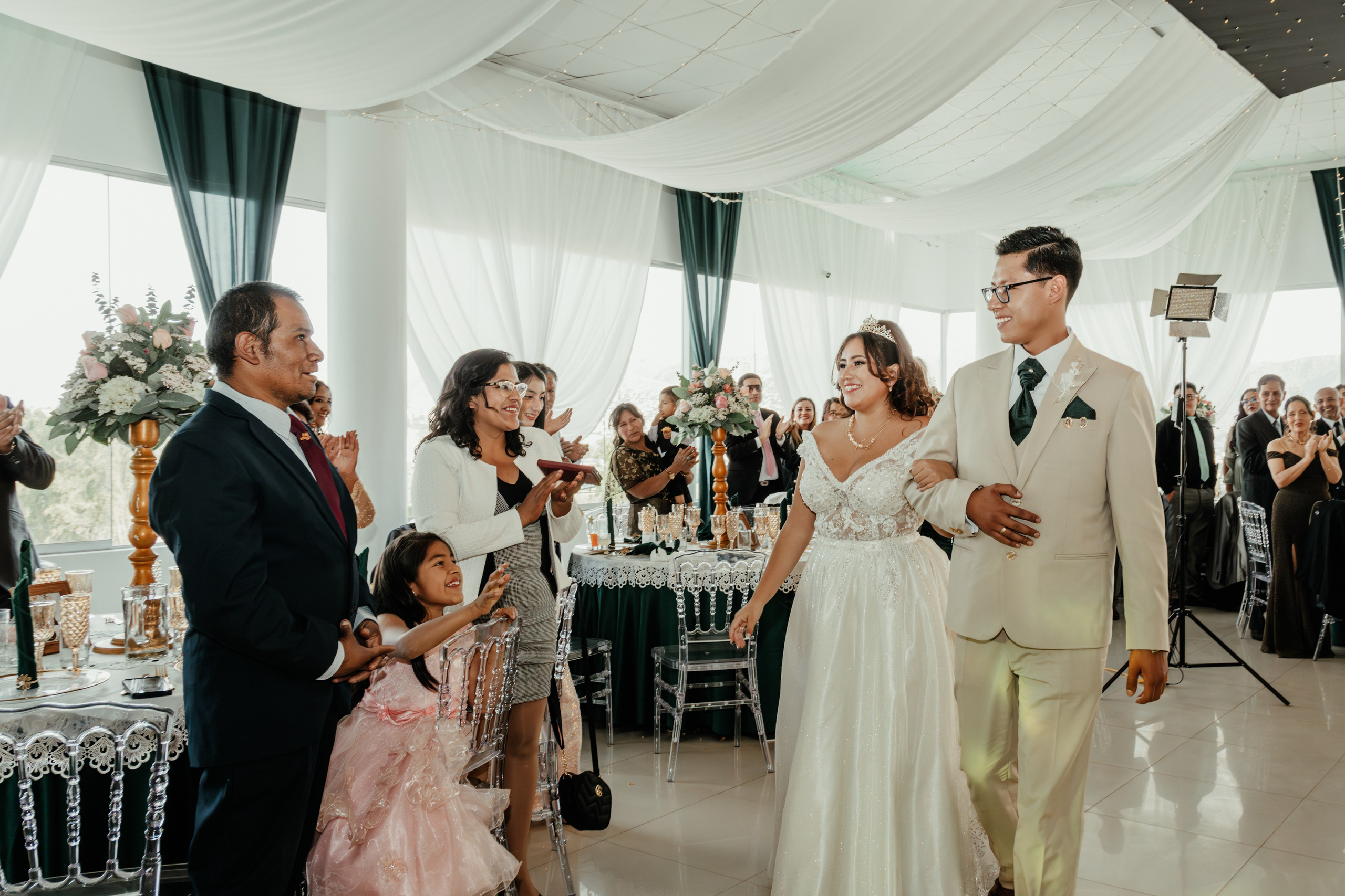 ANGIE + MANUEL BODA RELIGIOSA. Studio KVTA | Fotografía y Video de Bodas en Arequipa