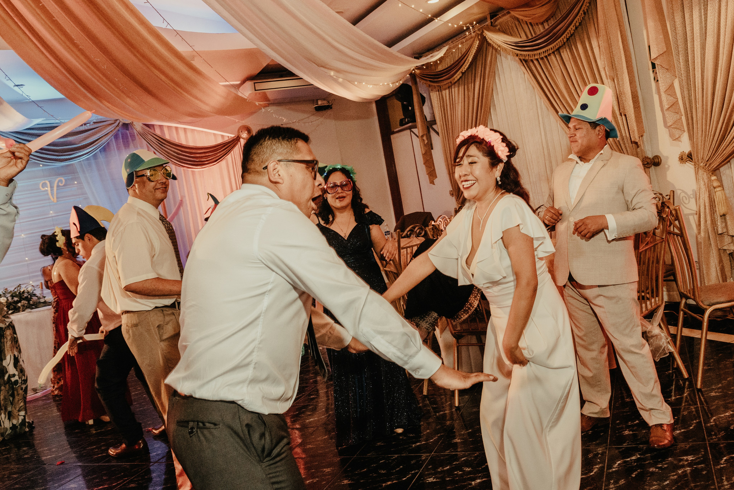 VANESSA + FRANKLIN BODA RELIGIOSA. Studio KVTA | Fotografía y Video de Bodas en Arequipa