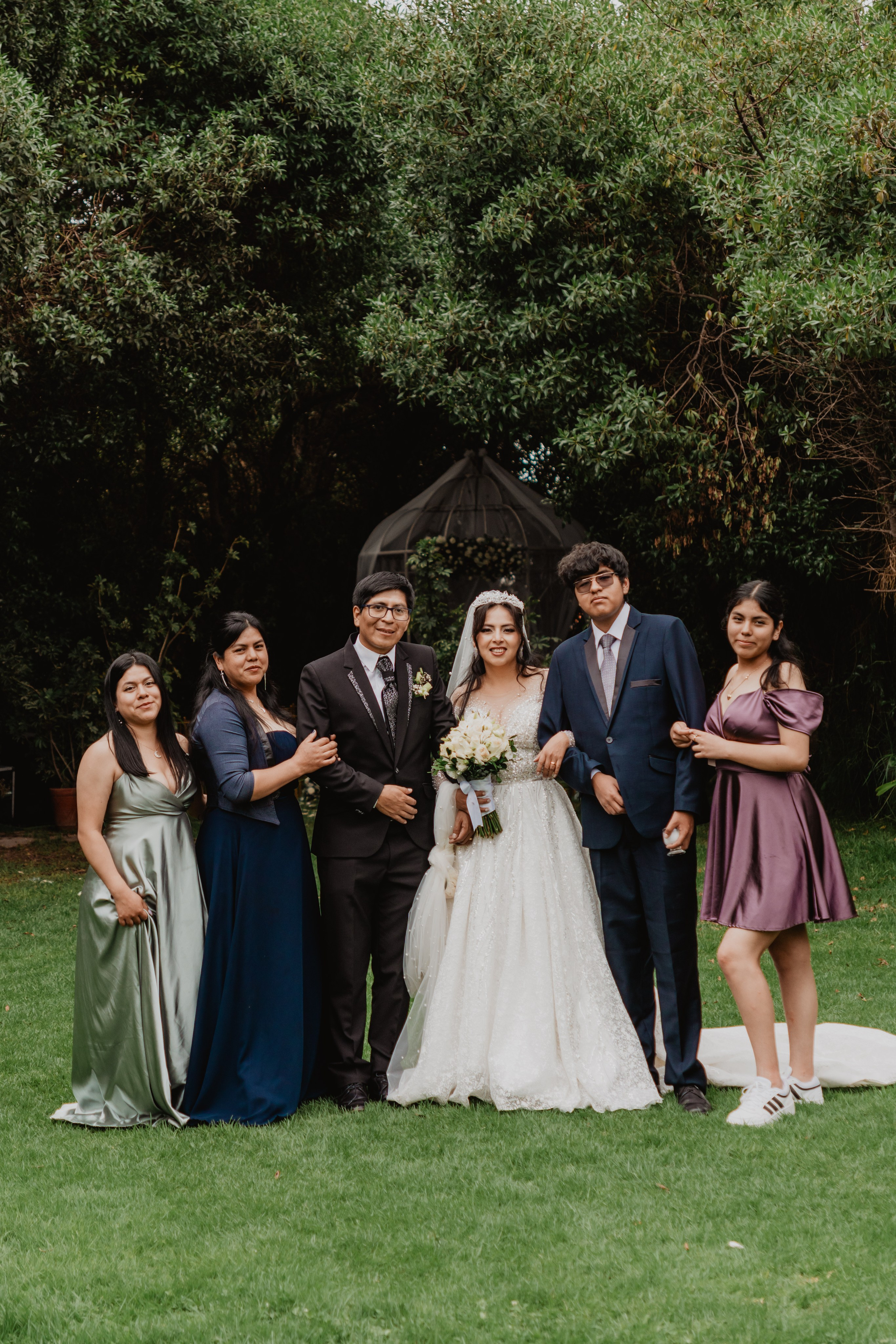 FERNANDO + MARIBEL | BODA RELIGIOSA. Studio KVTA | Fotografía y Video de Bodas en Arequipa
