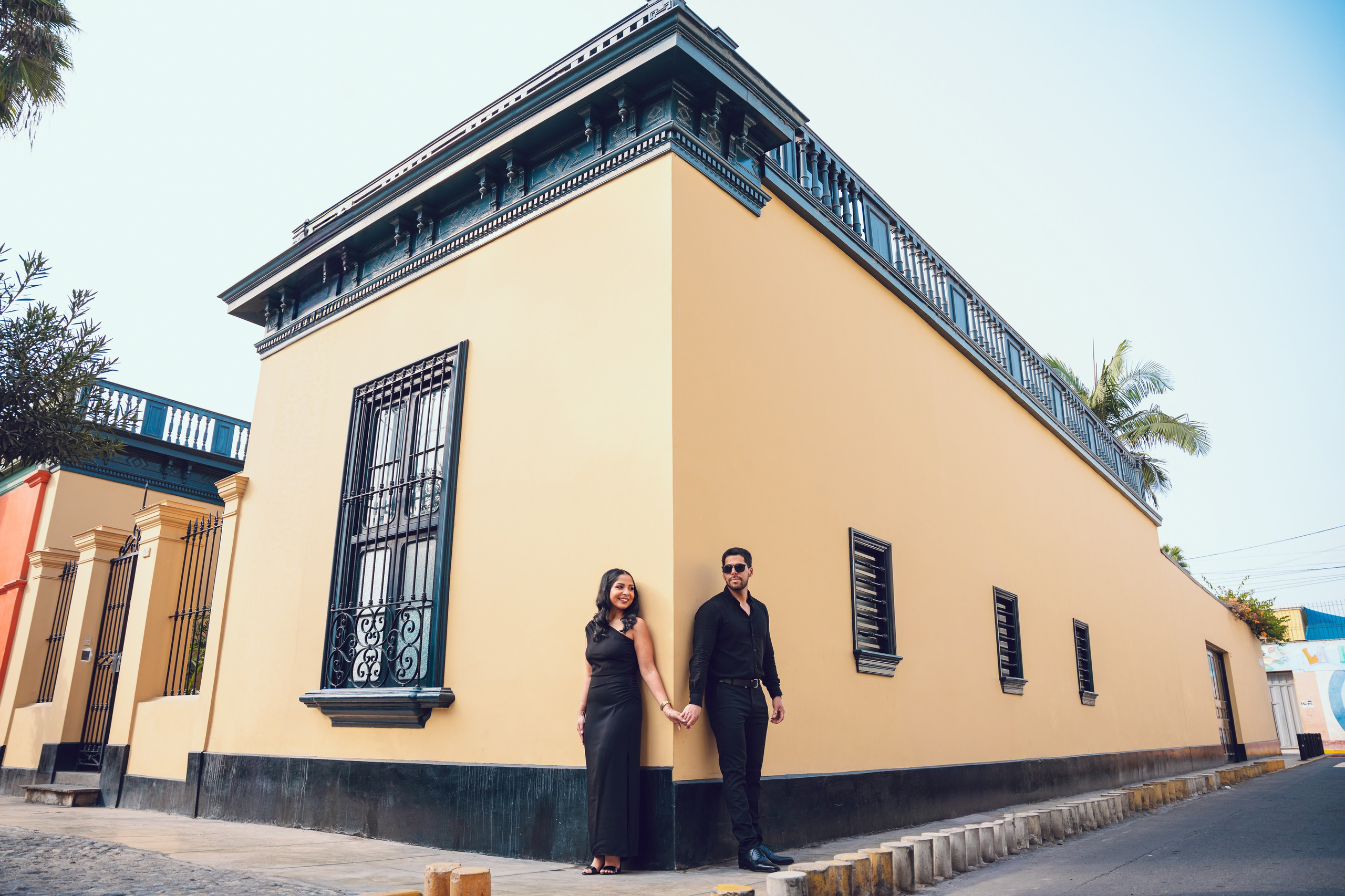 Gabriela+Hernesto. Fotógrafo de Bodas en Lima | Ronhy Altamirano. Fotografía narrativa y cinematográfica para bodas, quinceañeras y eventos exclusivos