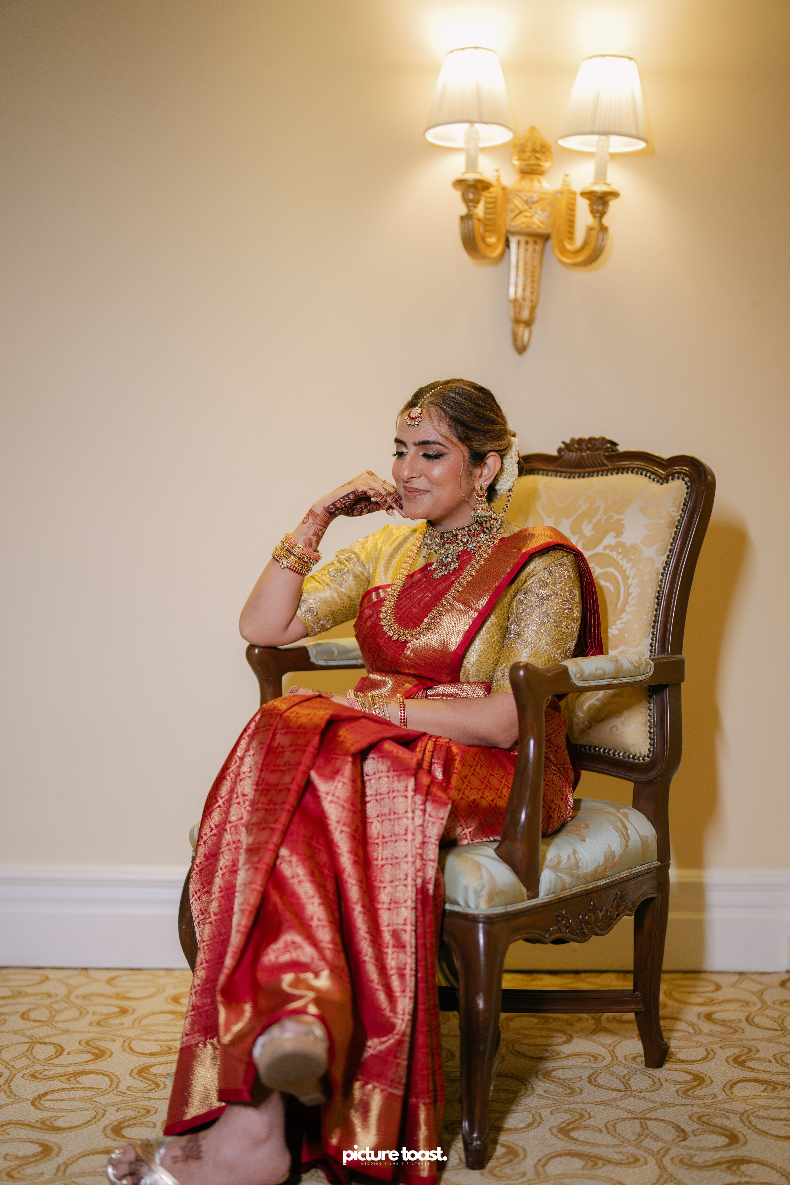 South Indian Wedding Ft. Aashna & Rajiv. Fine art Wedding Photographers in India & Canada
