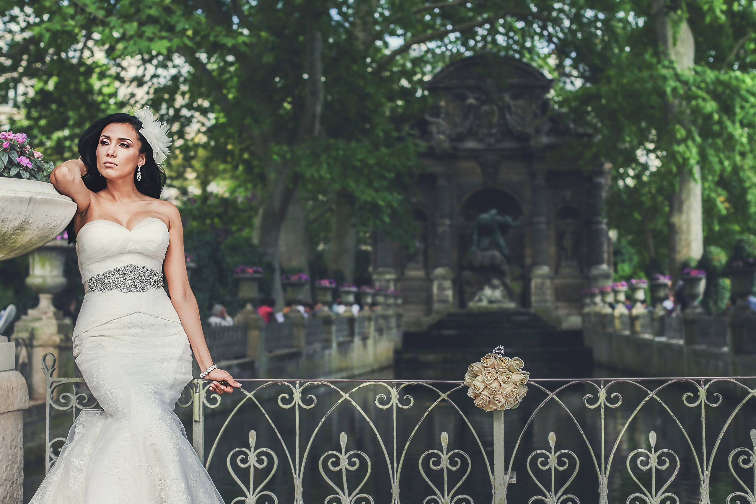 Wedding Proposal in Paris: 7 Refined & Realistic Ideas for 2026. Photographe à Paris