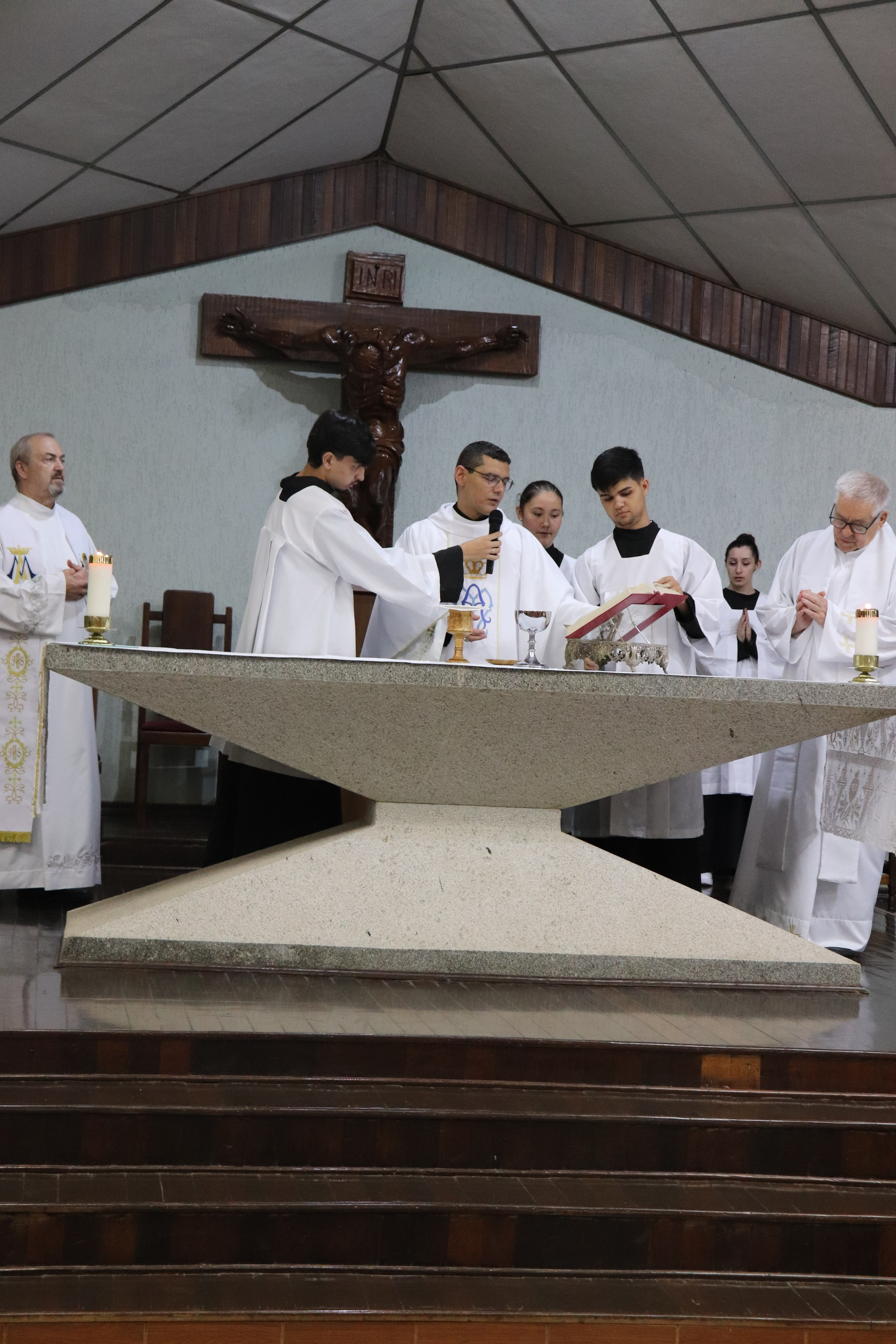 Peregrinação Nossa Senhora de Belém. Handa Produções