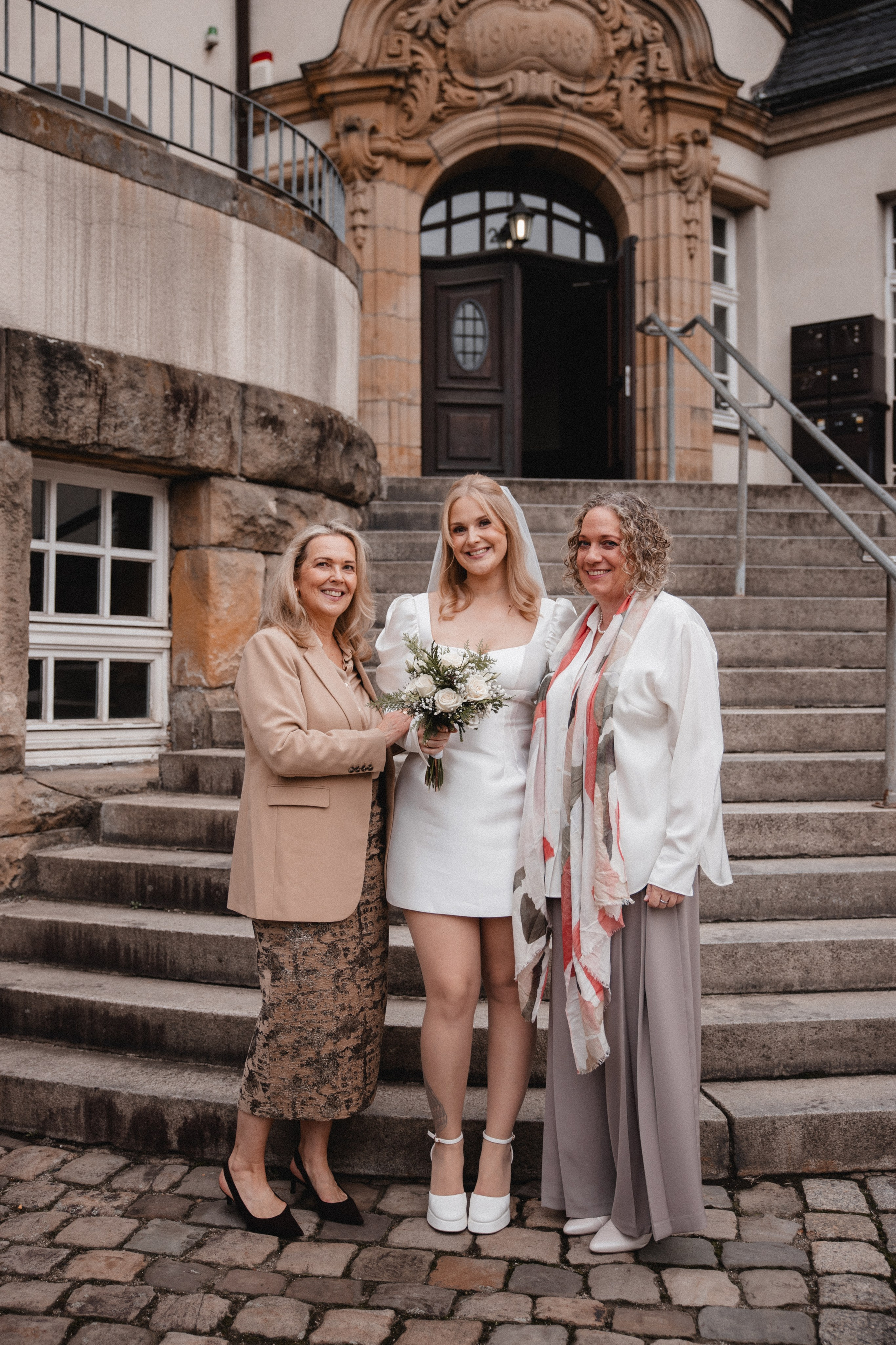 Louisa & Niklas | Schlosshotel Hugenpoet. Photographer in Bochum Dolia Halyna