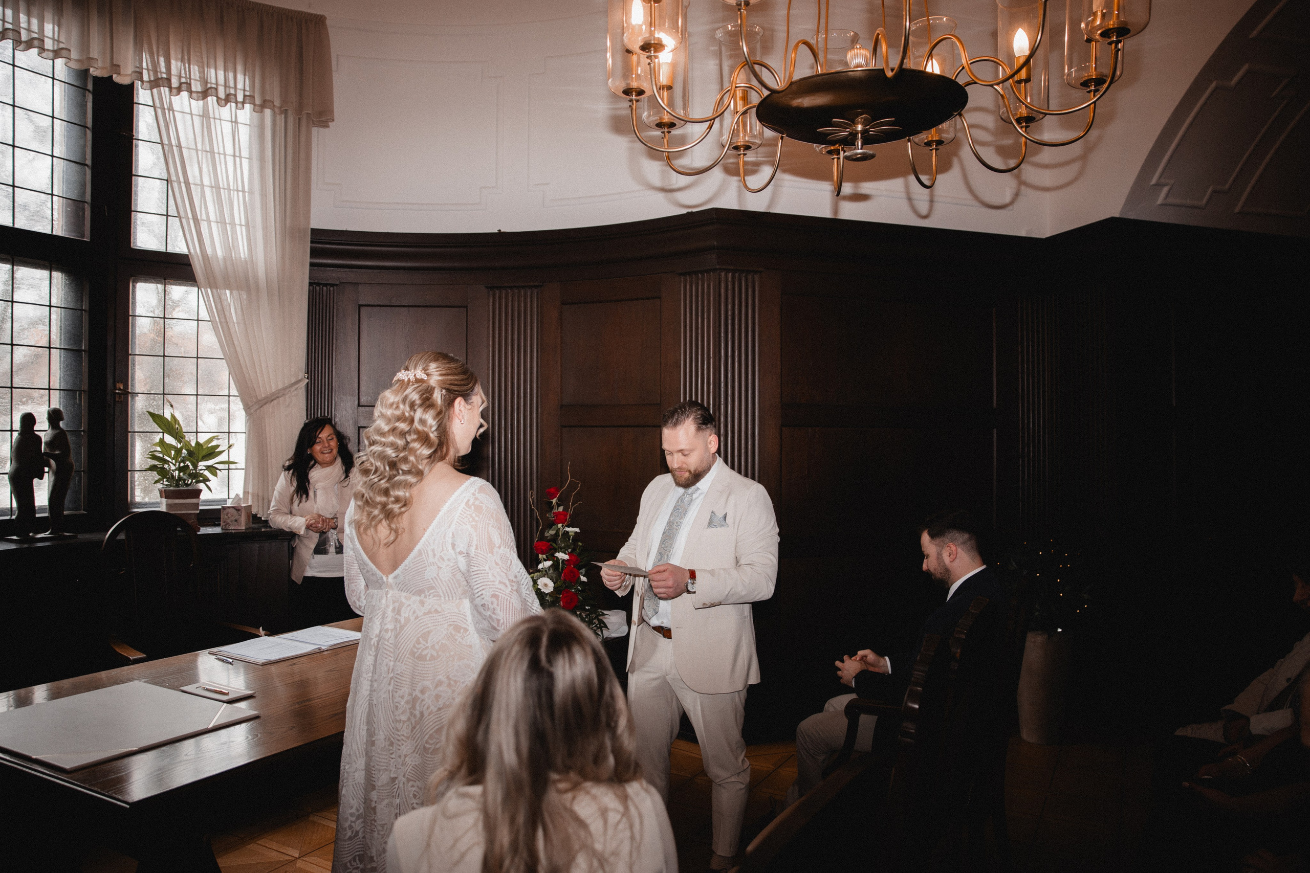 Laura & Arthur | Rathaus Herne. Photographer in Bochum Dolia Halyna