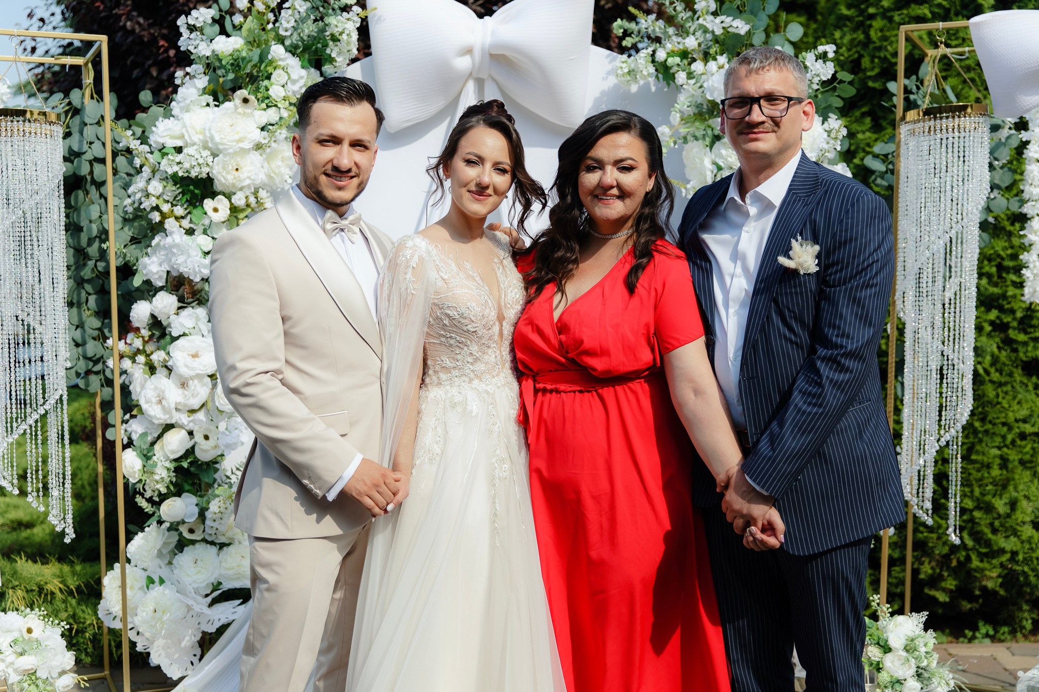 Ioana & Ionuț | Nuntă de poveste la Păstrăvăria Poiana din Mălini județul Suceava. Servicii foto-video profesionale, pentru momente de neuitat