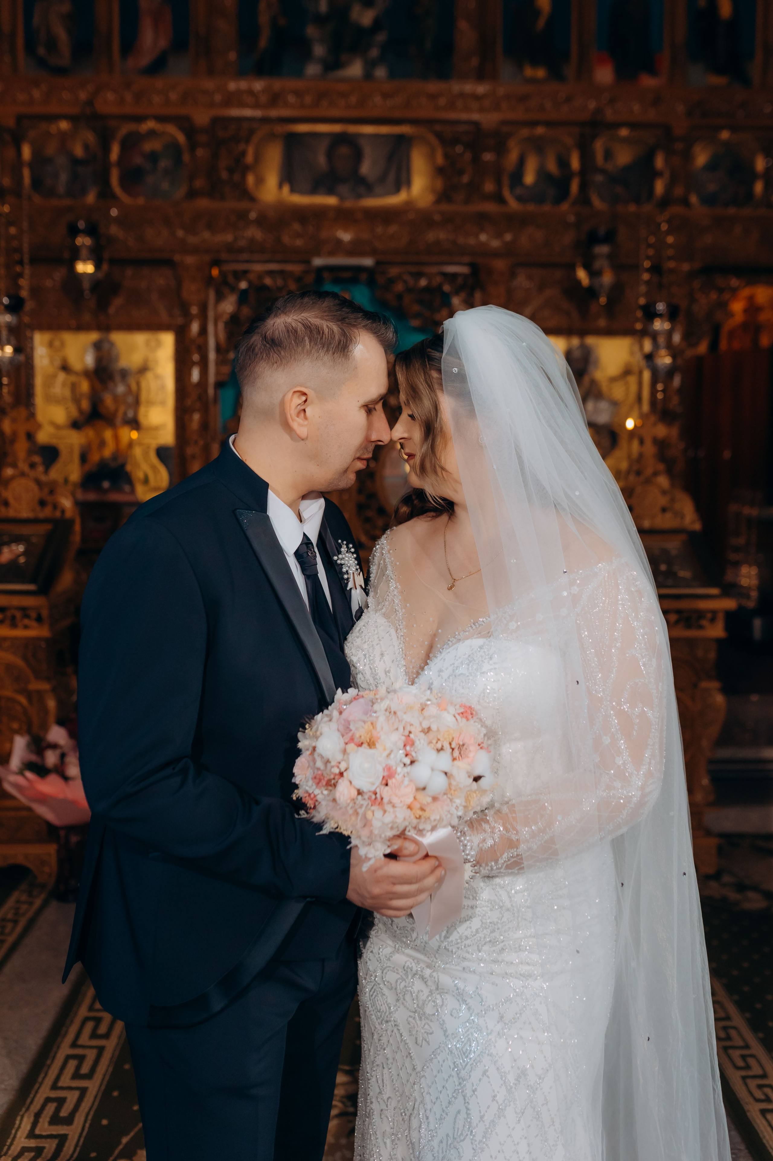 Povestea voastră, regizată de noi |Cristi Turculet Videograf Nuntă Suceava | wedding highlight. Servicii foto-video profesionale, pentru momente de neuitat