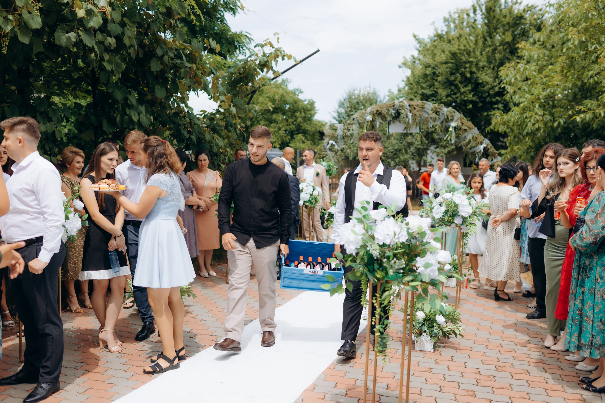 Nunta Nicoleta & Răzvan | Fotografie & Videografie Profesională. Servicii foto-video profesionale, pentru momente de neuitat