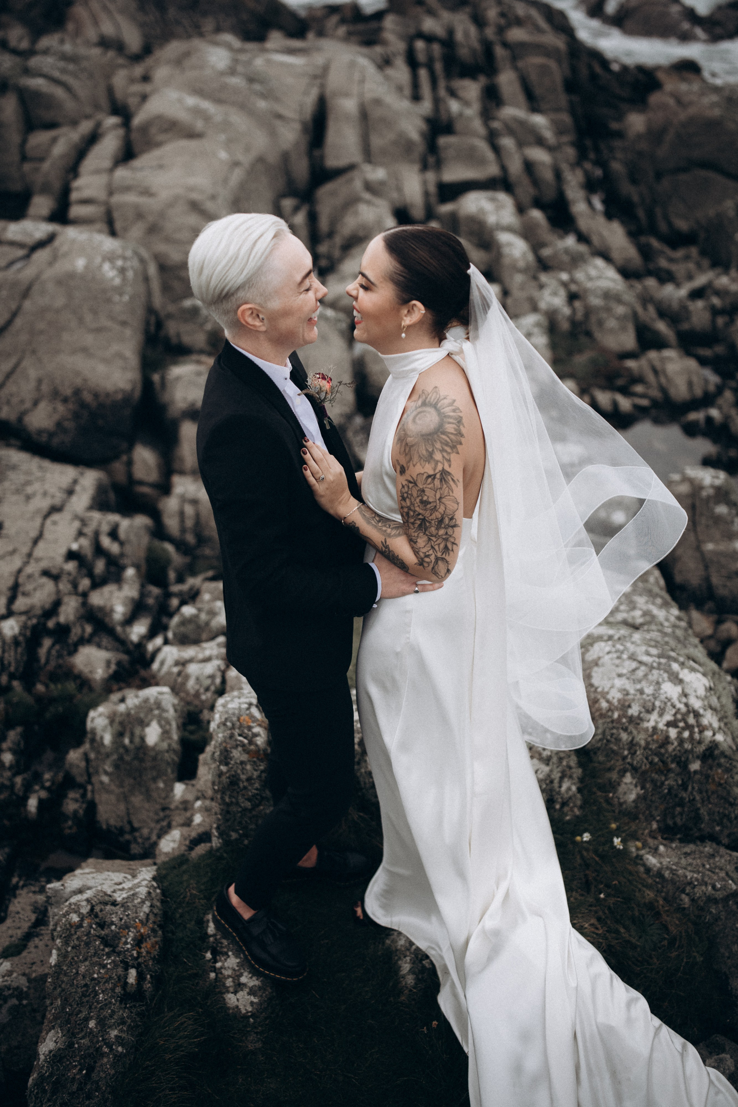 Elopement photoshoot in Ireland. Wedding & Family photographer in County Donegal and Dublin, Ireland