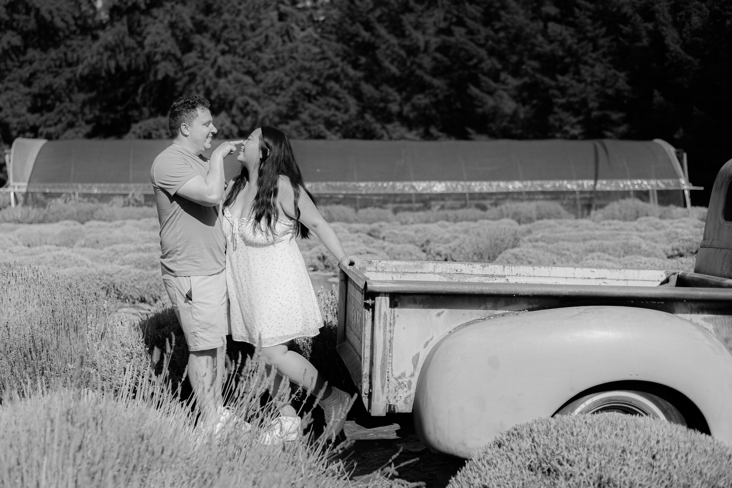 Love Story. Photographer in Portland, Beaverton, Tigard Oregon