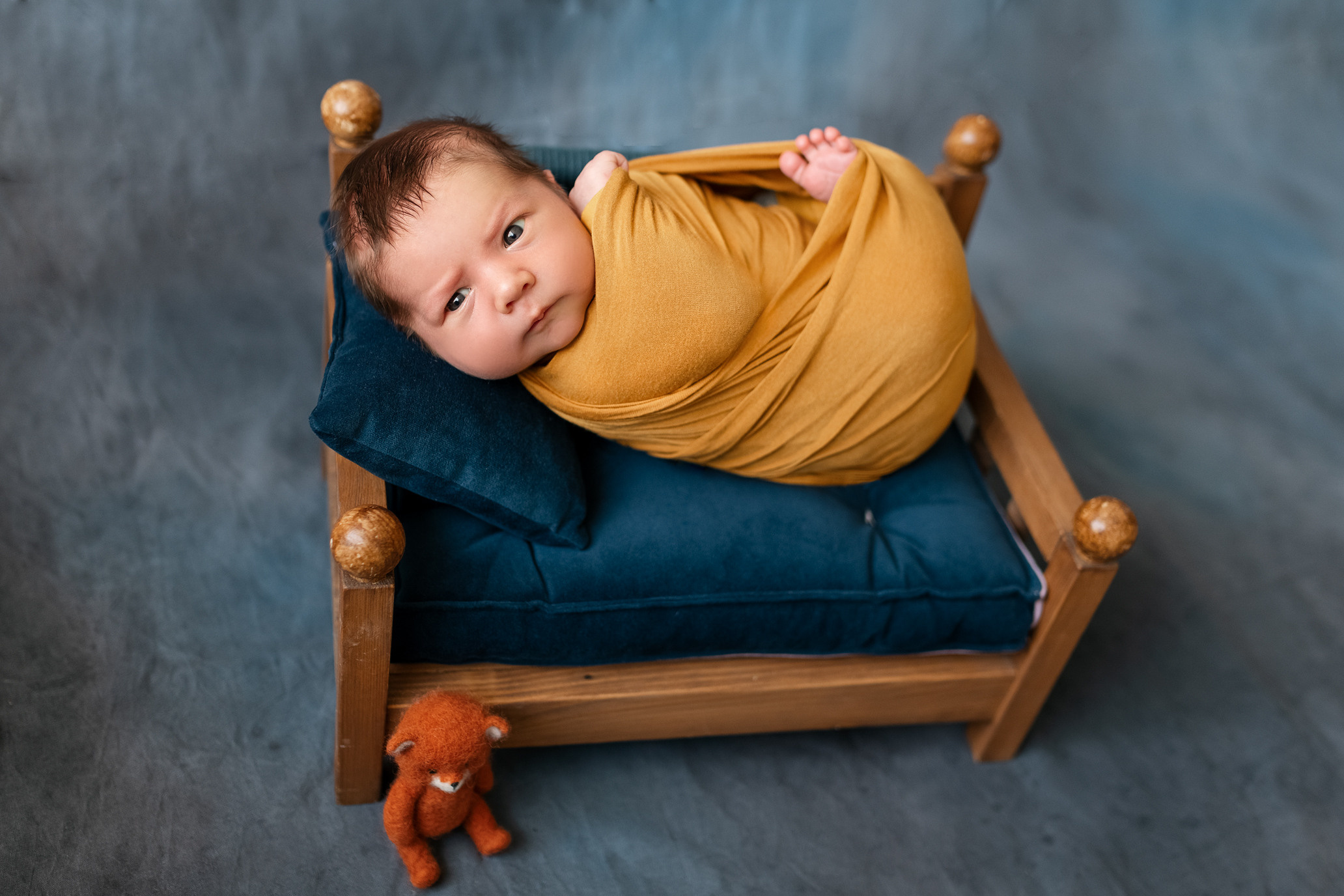 ניו בורן. צילומי הריון, ניו בורן, גיל שנה בראשון לציון -Jenya Rosso Photography