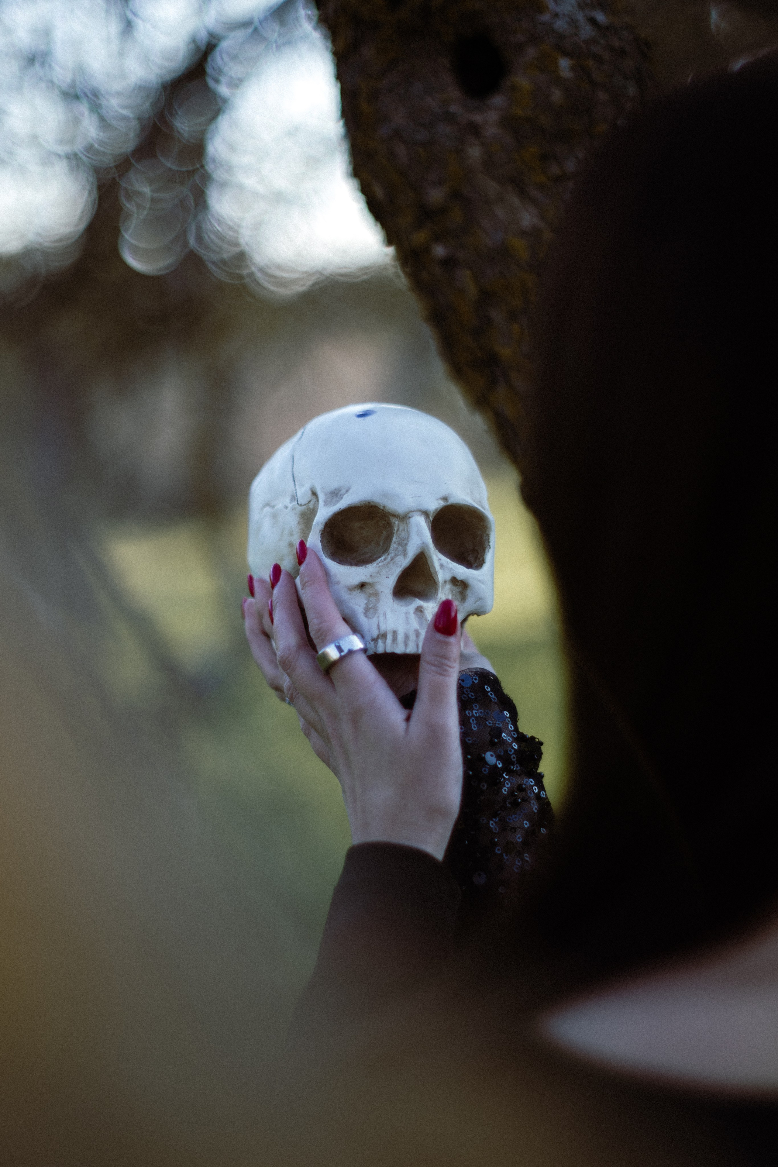 Daria in Gothic Style. Photographer in Greece Kristina