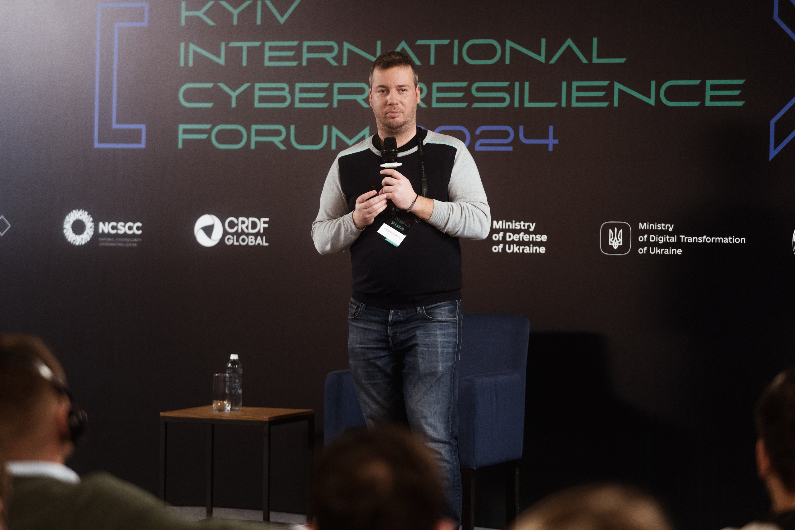 Cyber Resilience Forum. Kostiantyn Holinchenko. Reportage and portrait photographer