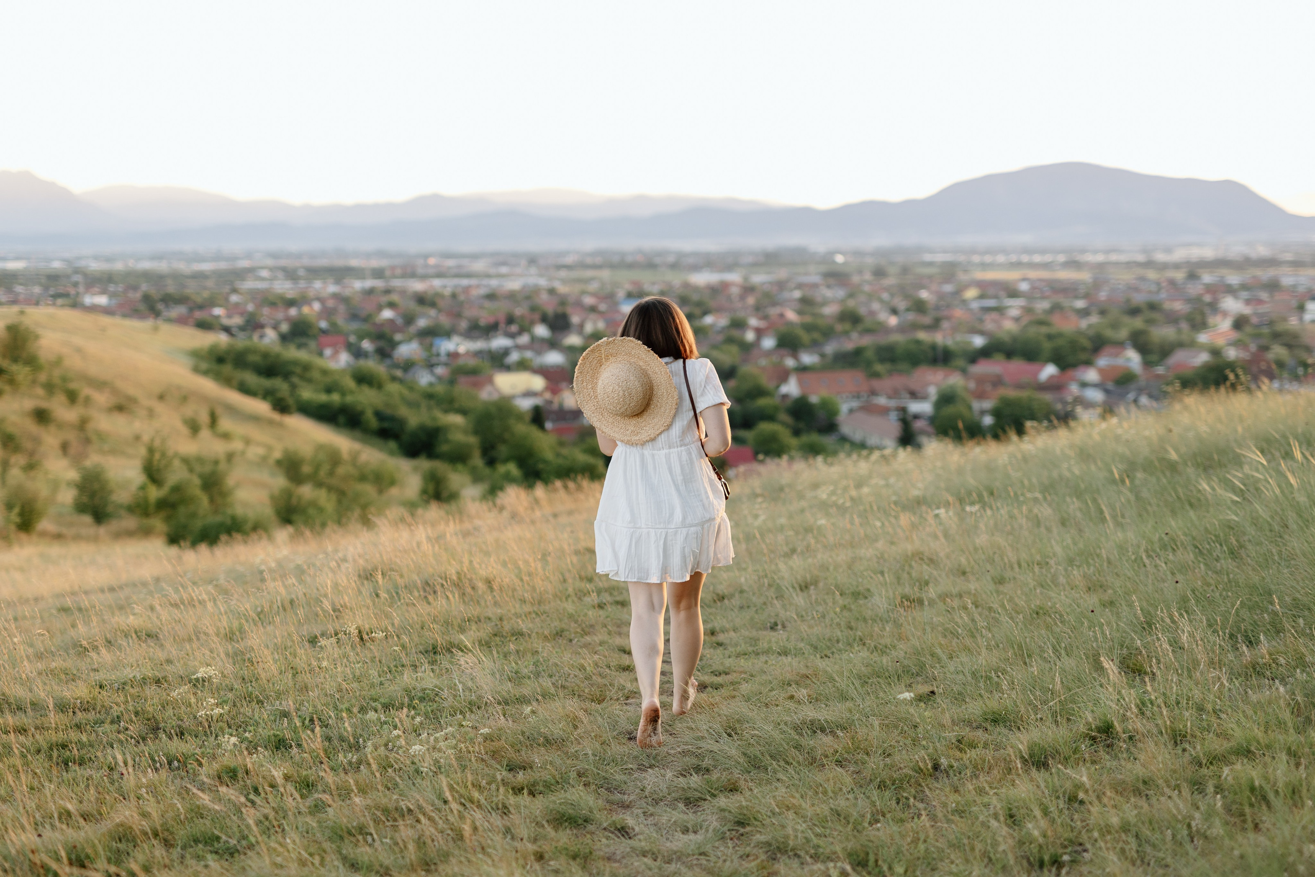 Cristina — Portrait. Main