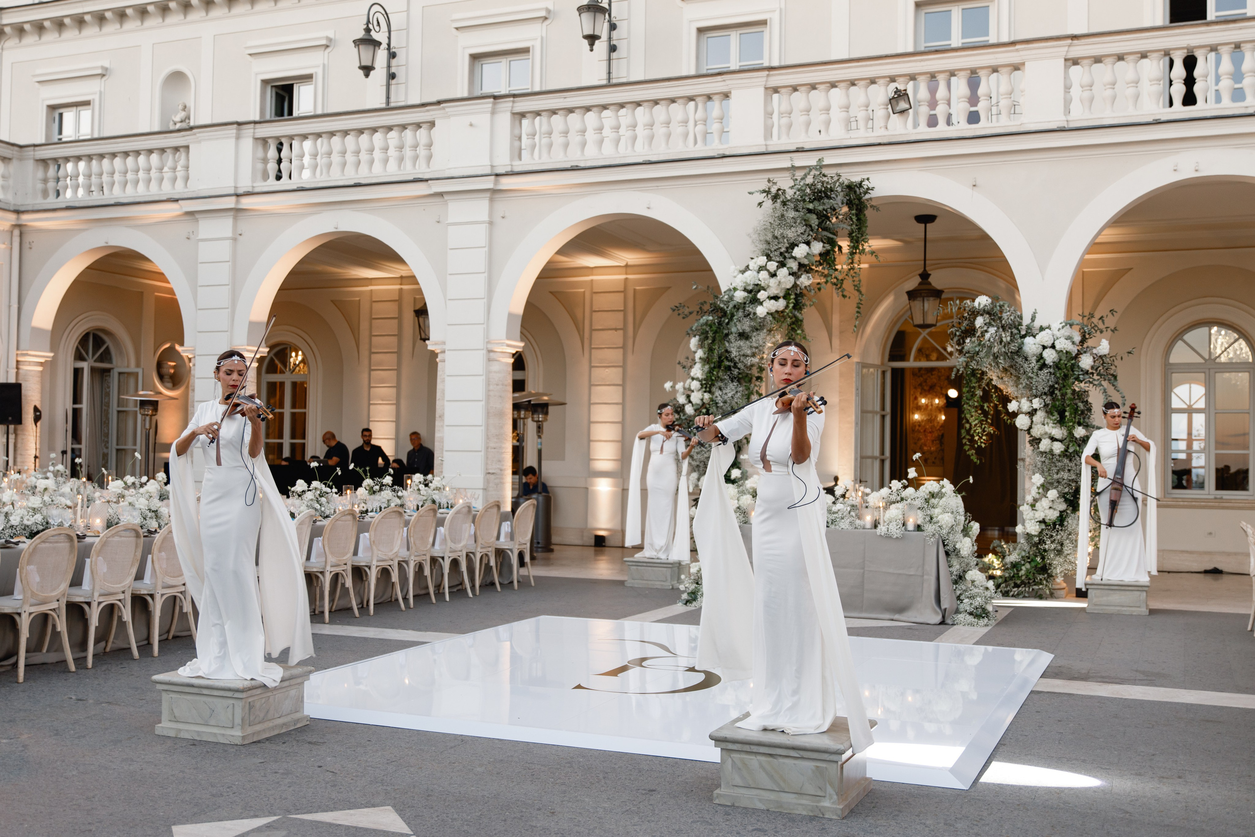 Wedding photographer Italy Rome, Tuscany, Lake Como, Sicily, Puglia. Wedding Photographer Rome Tuscany Como Sicily Puglia Amalfy Italy- Oksana Savenchuk