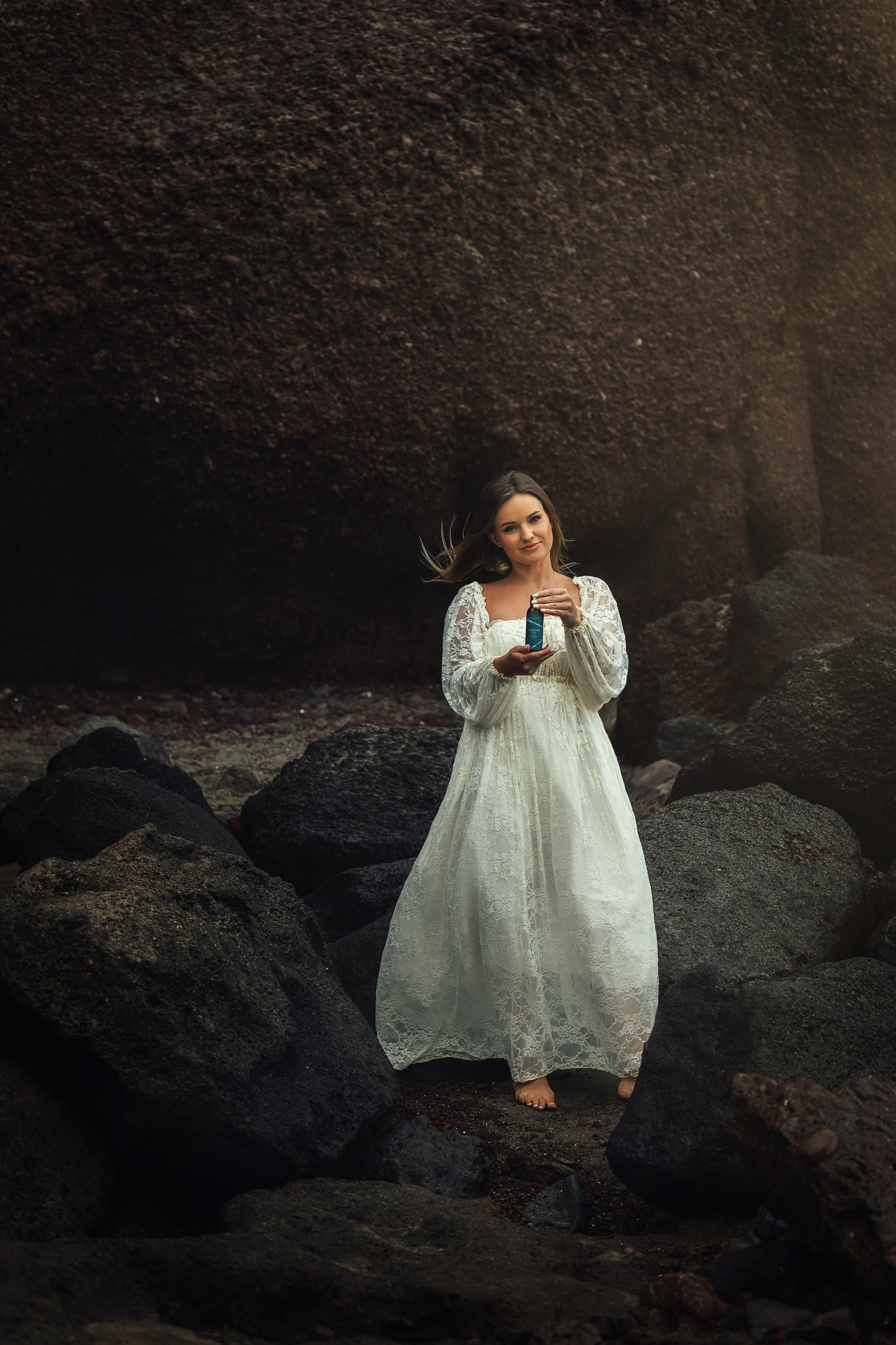 Business content. Tania Bonnet | Professional photographer in Tenerife — Flying dress sessions