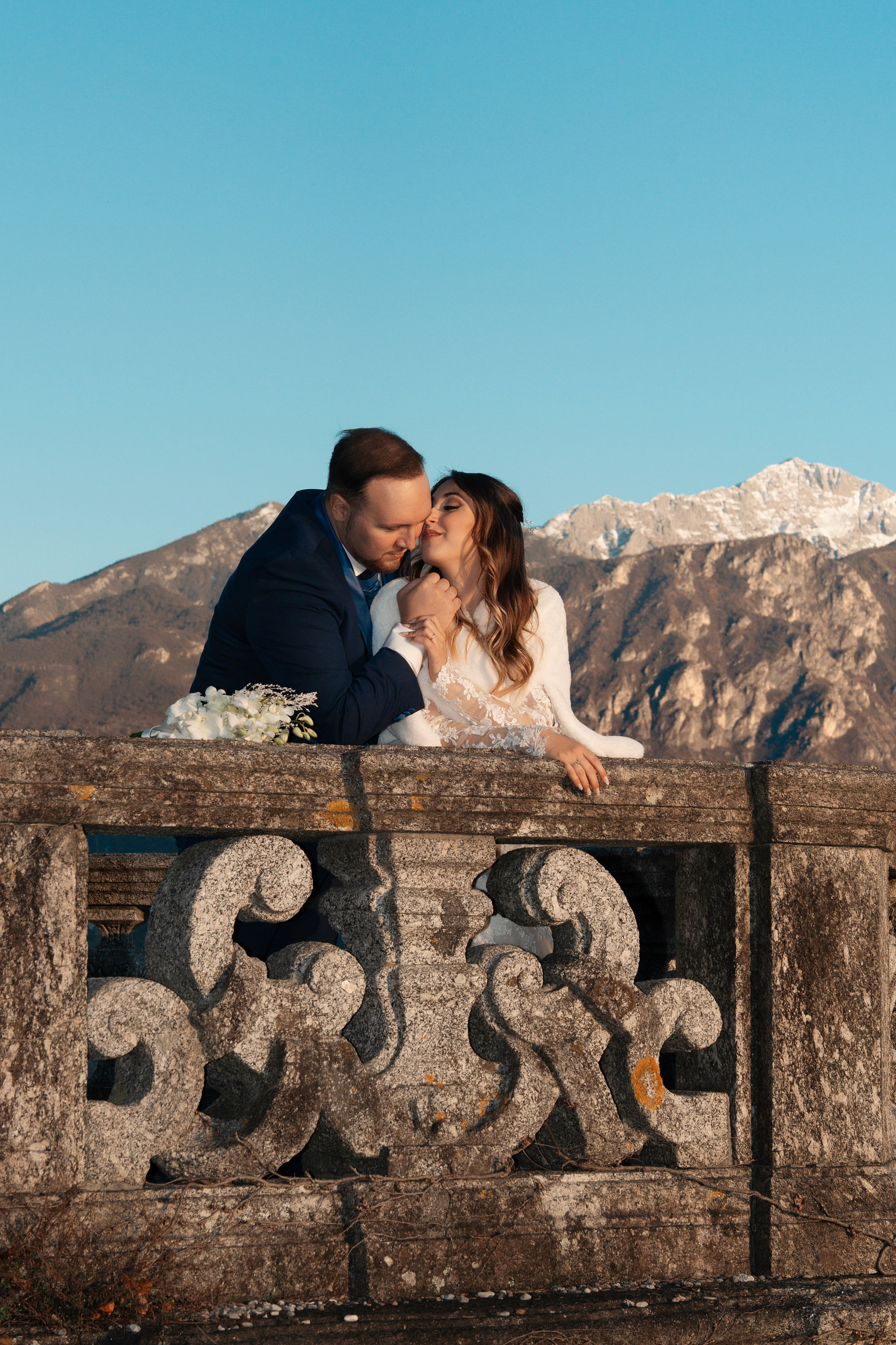 Olivelli Park Elopement on Lake Como. Fotografo matrimonio Lago di Como Ferrari Media Production
